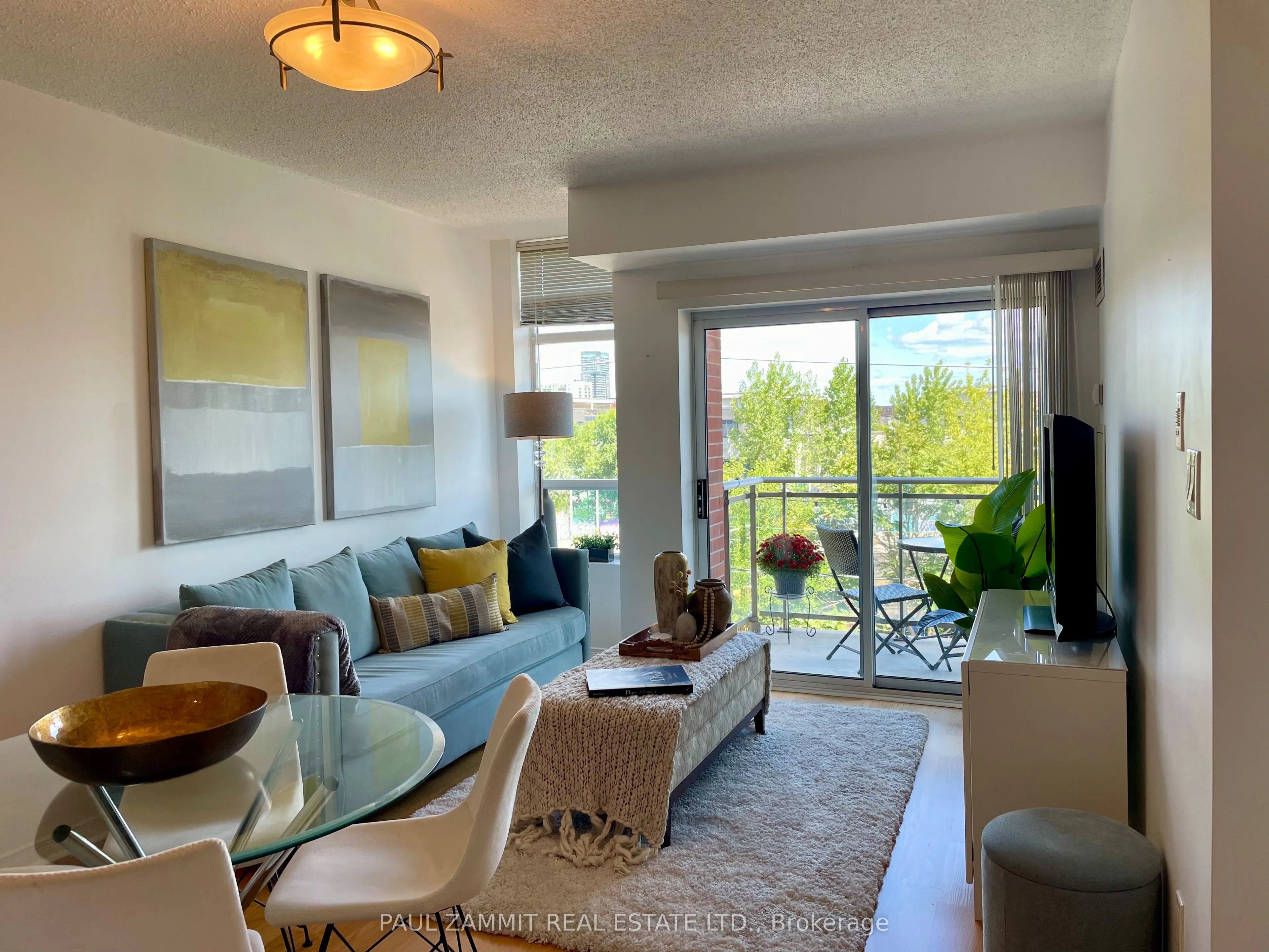 2495 Dundas Street W, #409