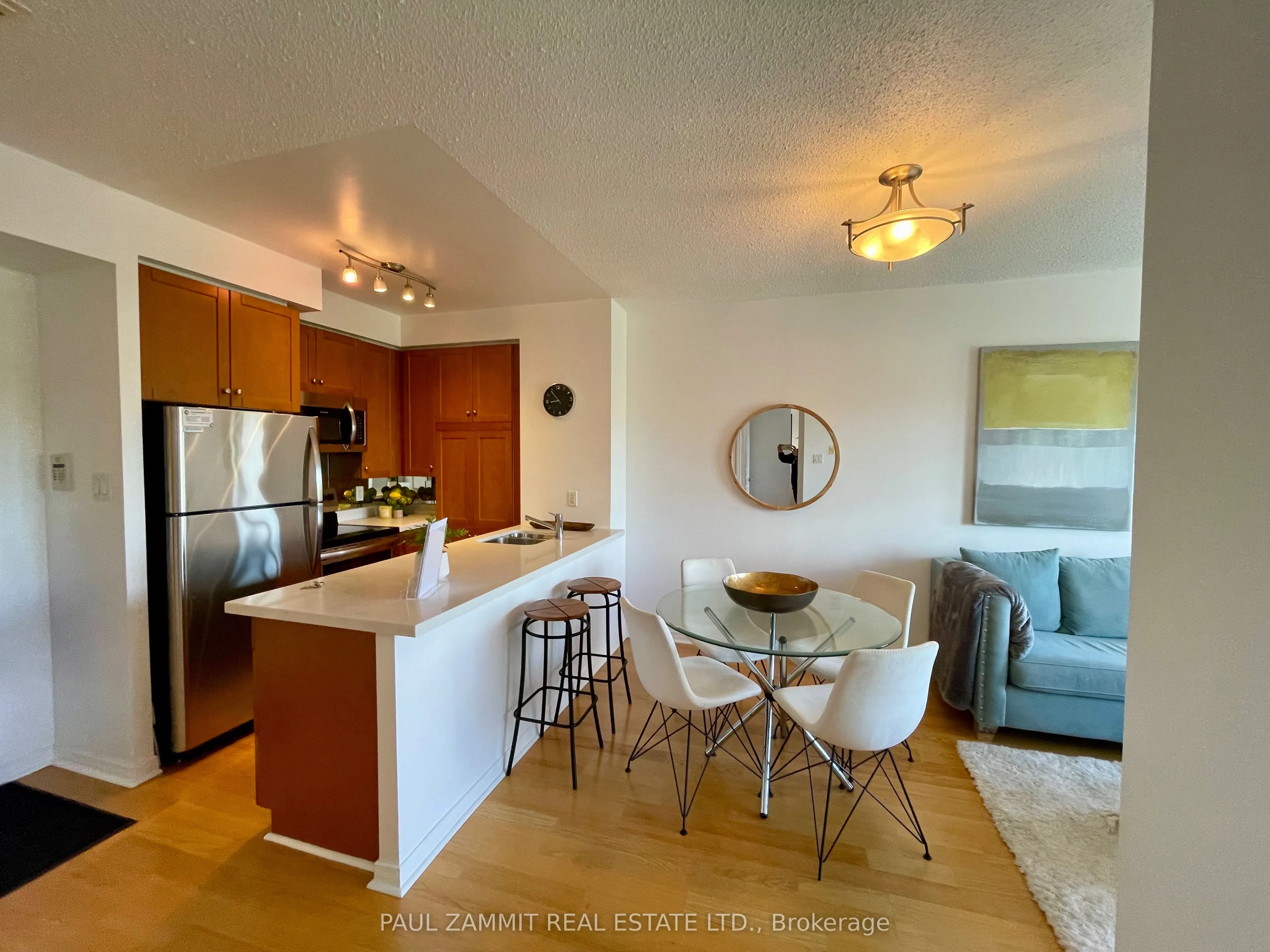2495 Dundas Street W, #409