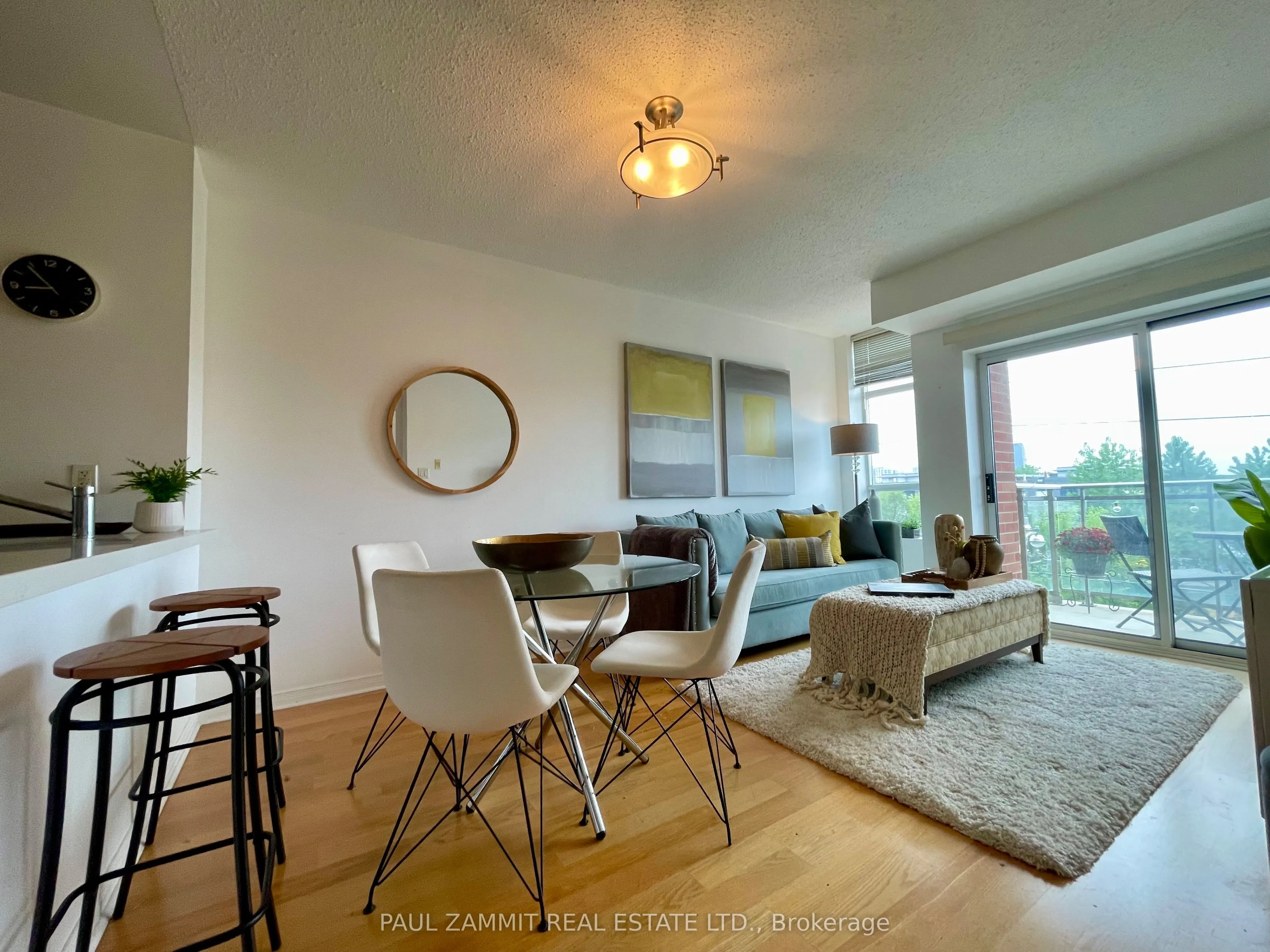 2495 Dundas Street W, #409