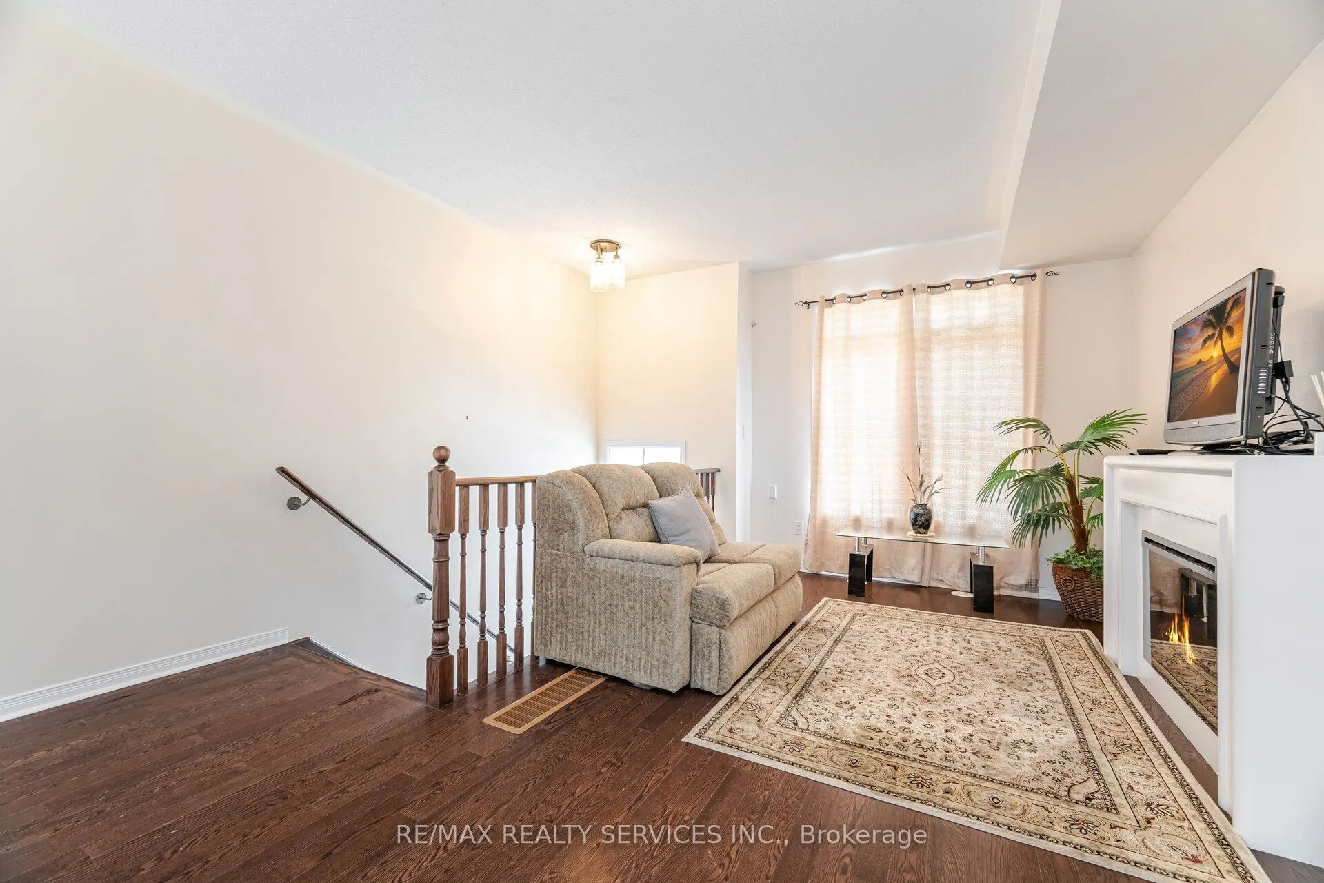 196 Inspire Boulevard
