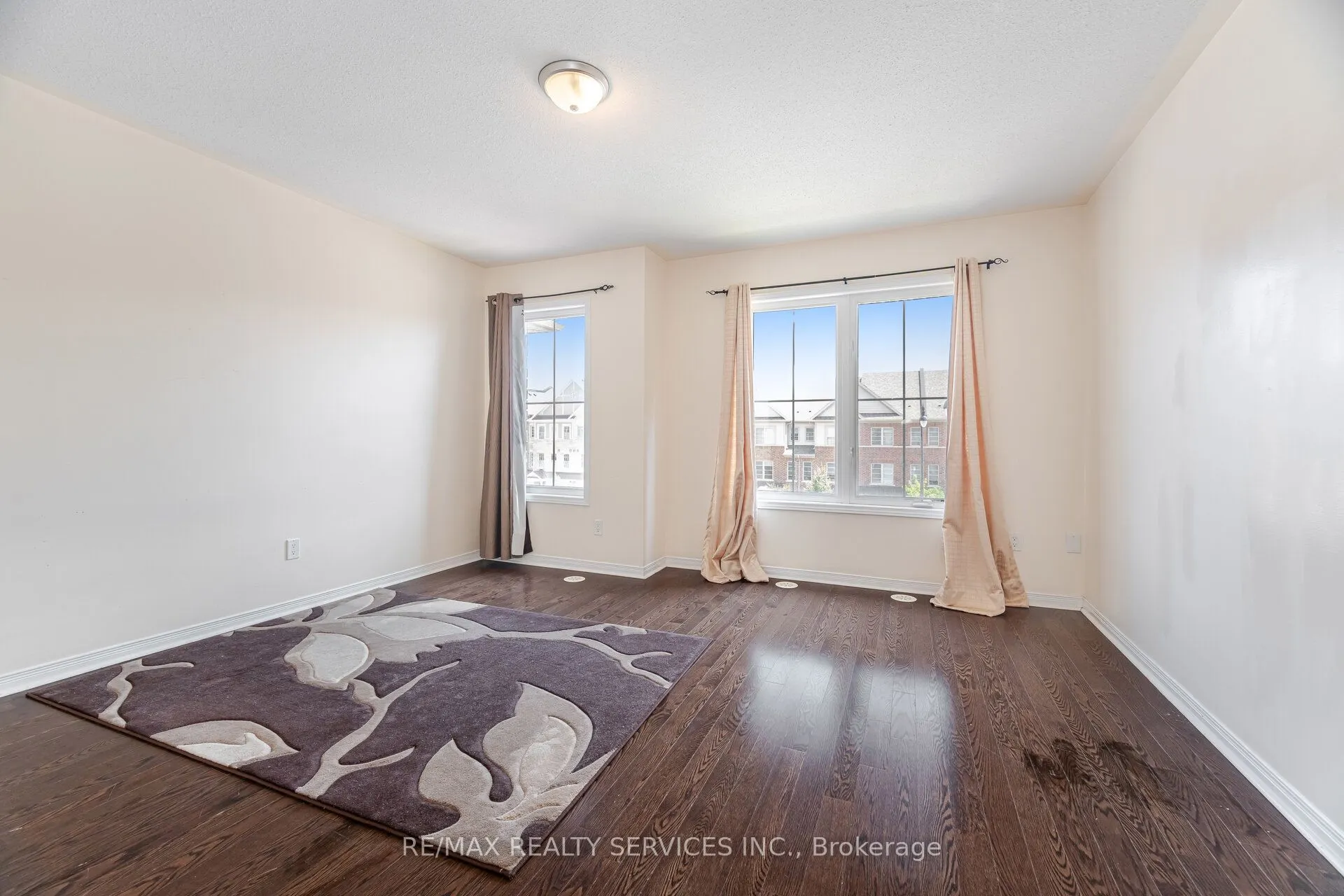 196 Inspire Boulevard