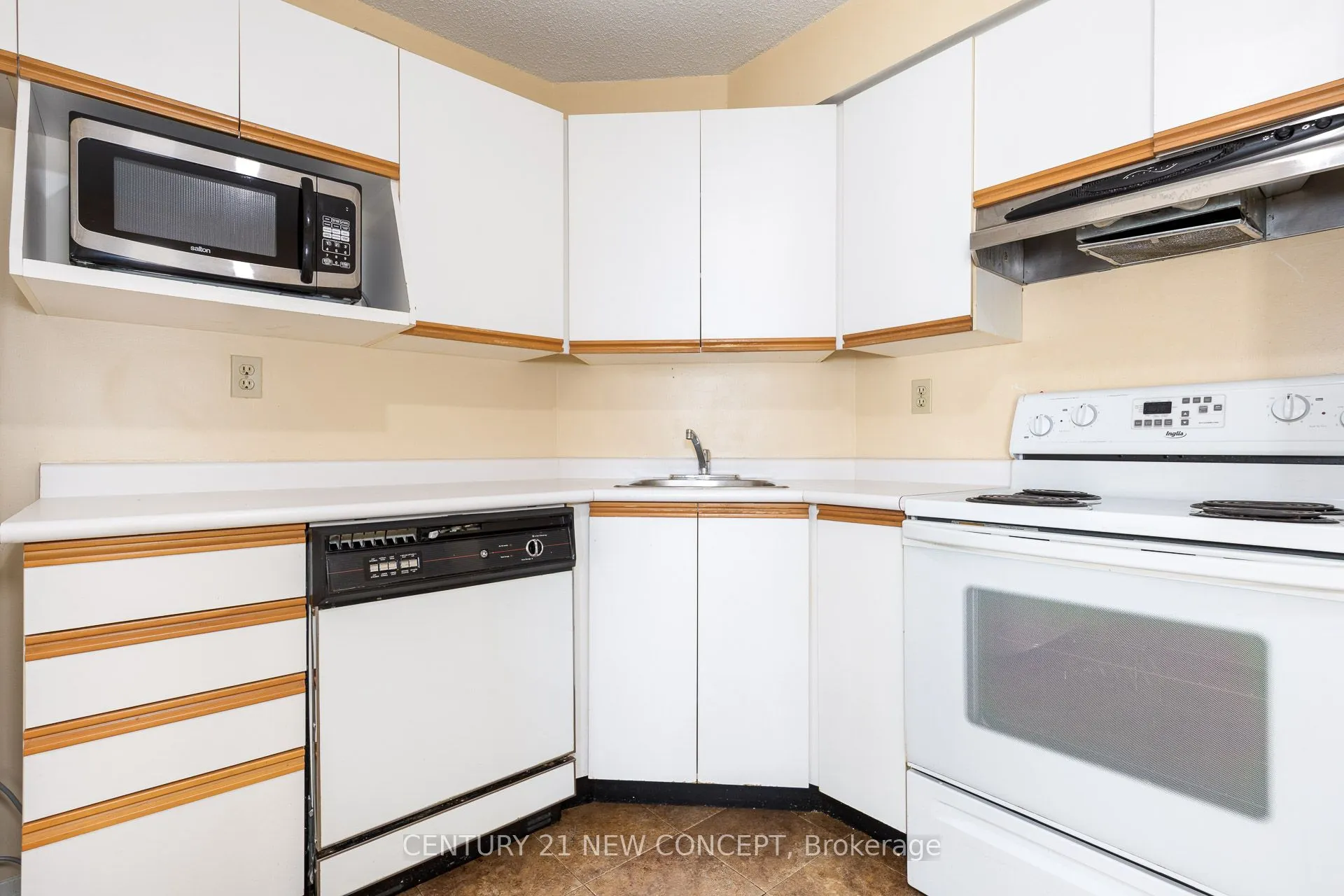 41 Markbrook Lane, #PH11