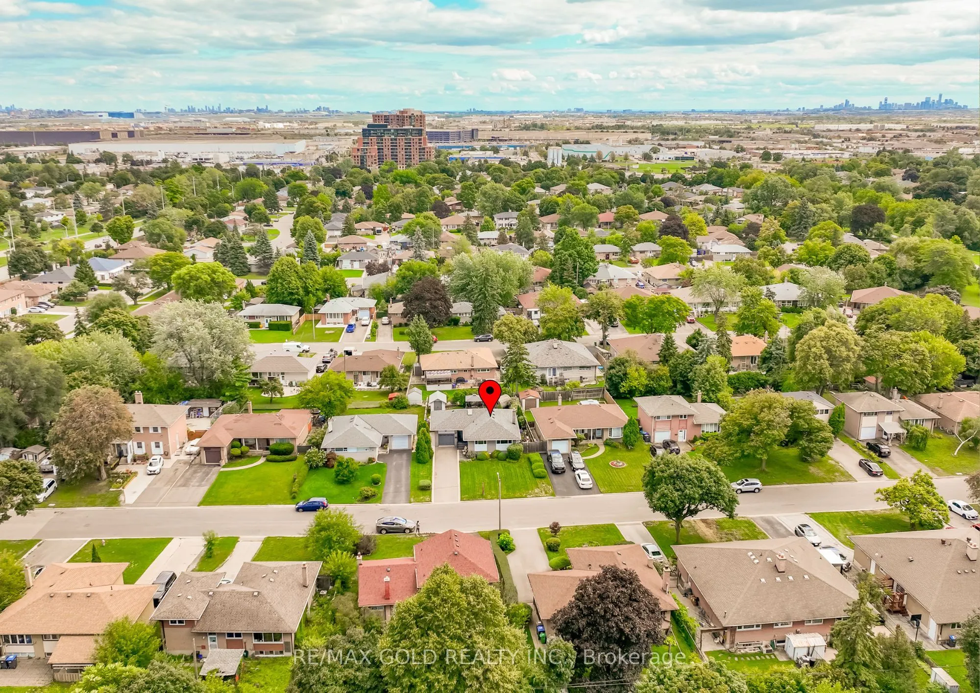 36 Alderbury Crescent