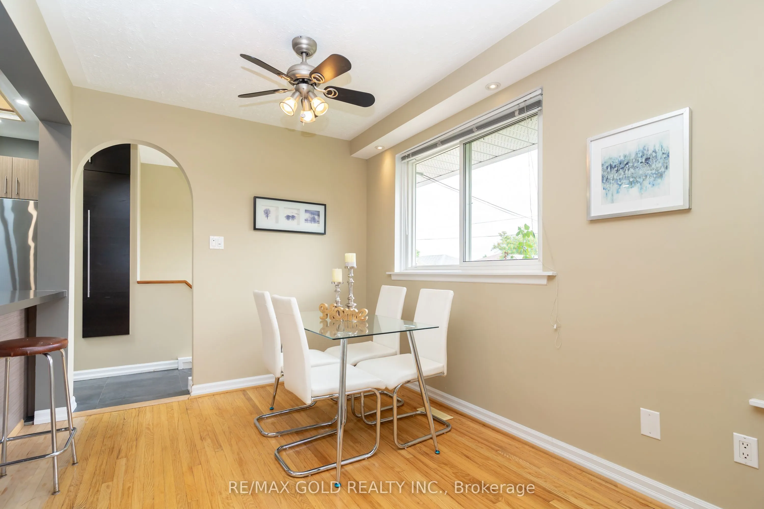 36 Alderbury Crescent