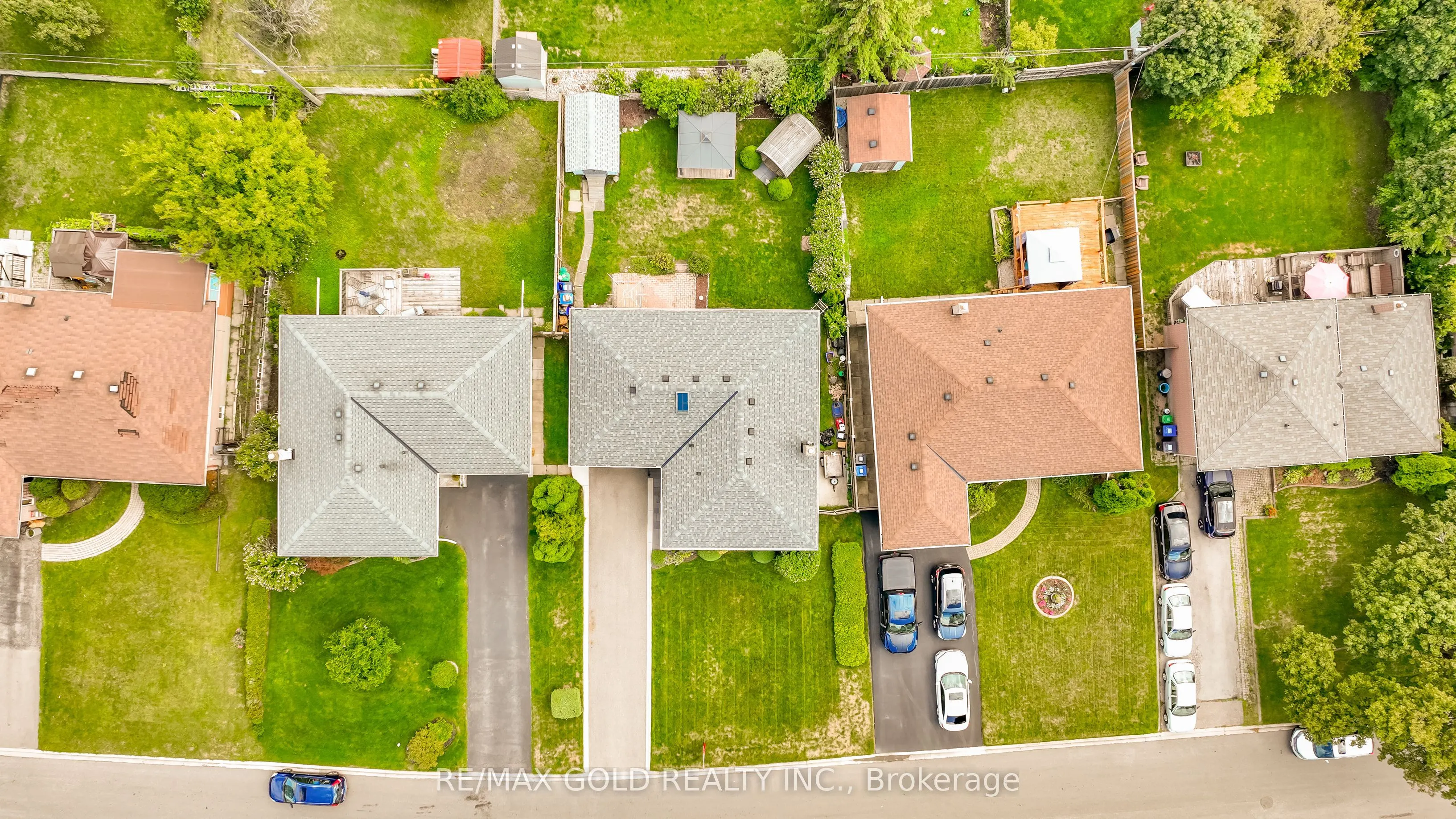 36 Alderbury Crescent