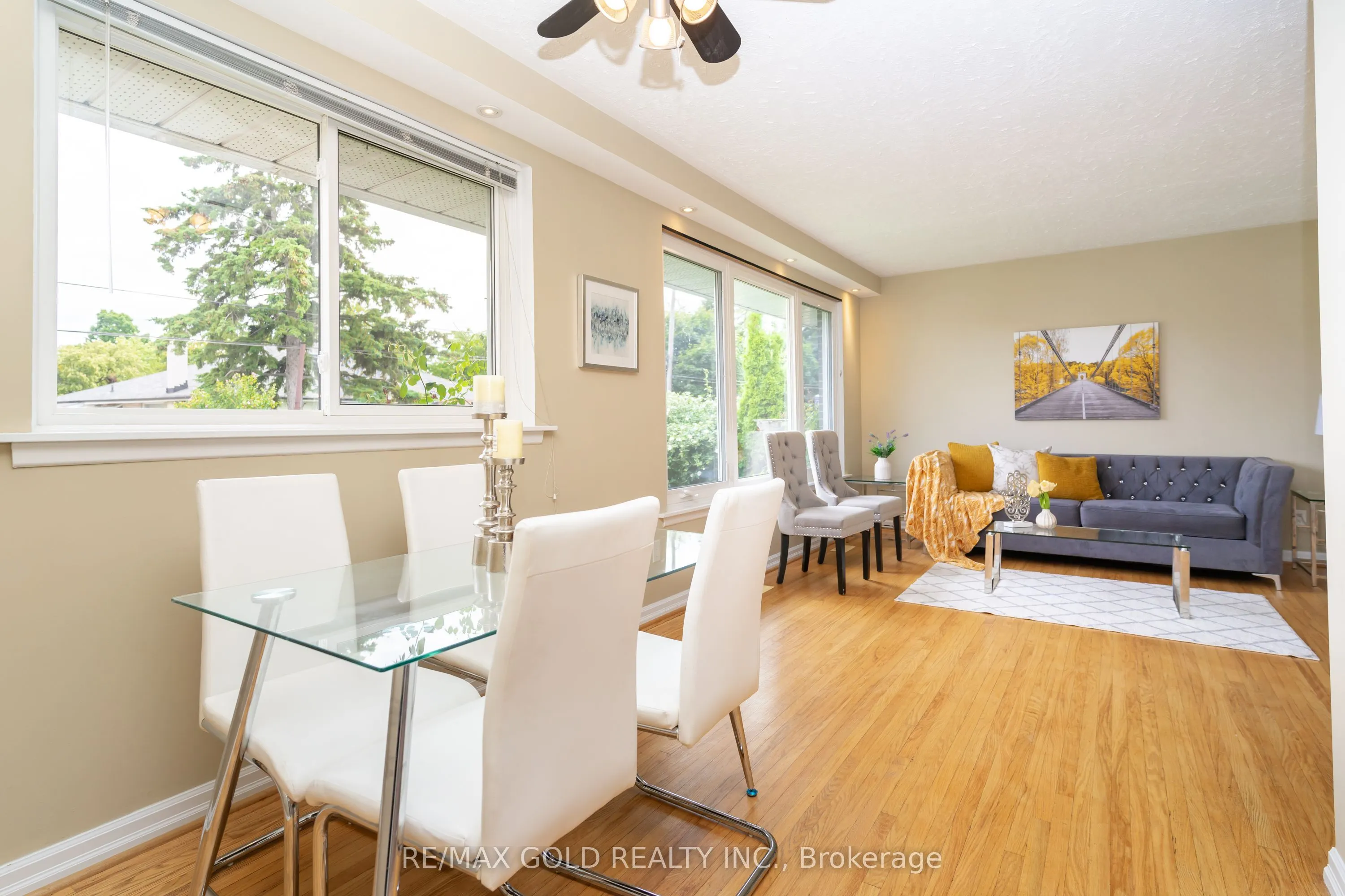 36 Alderbury Crescent