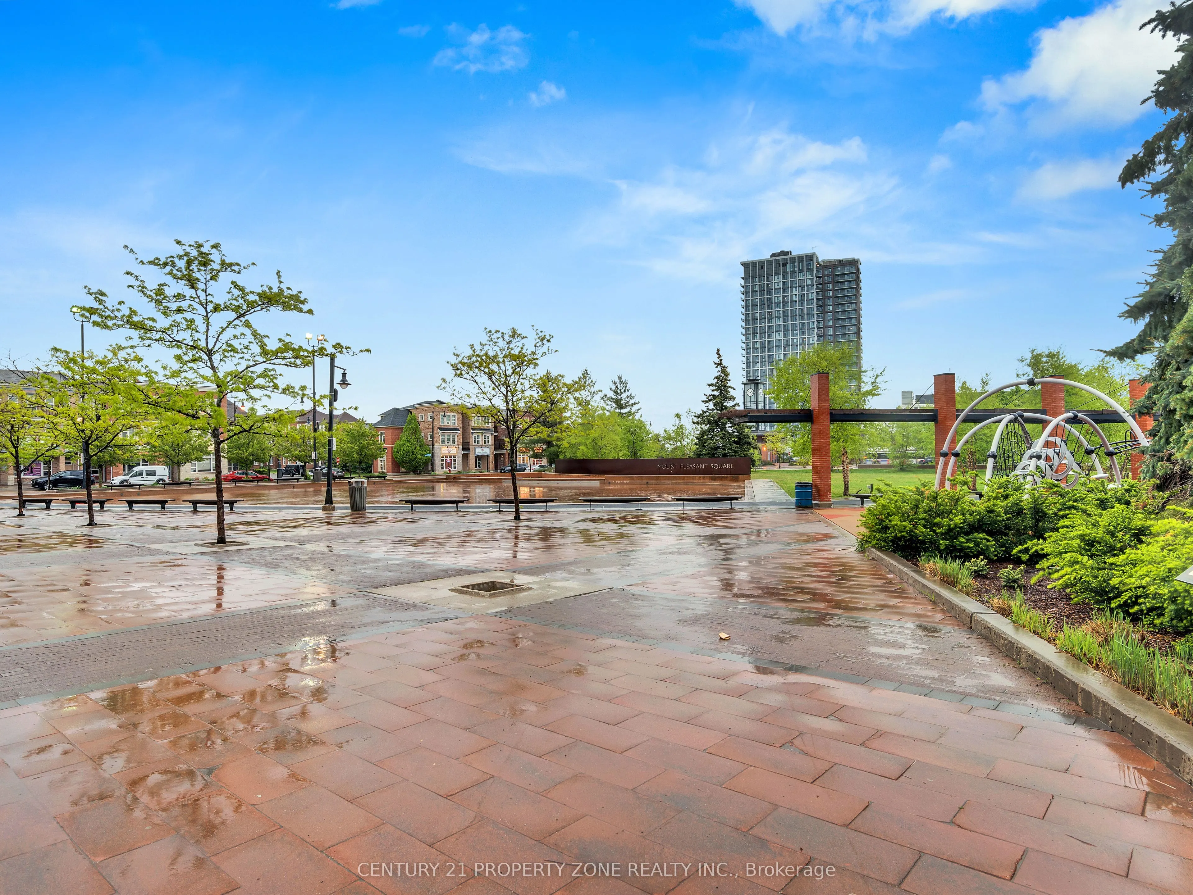 70 Baycliffe Crescent, #205