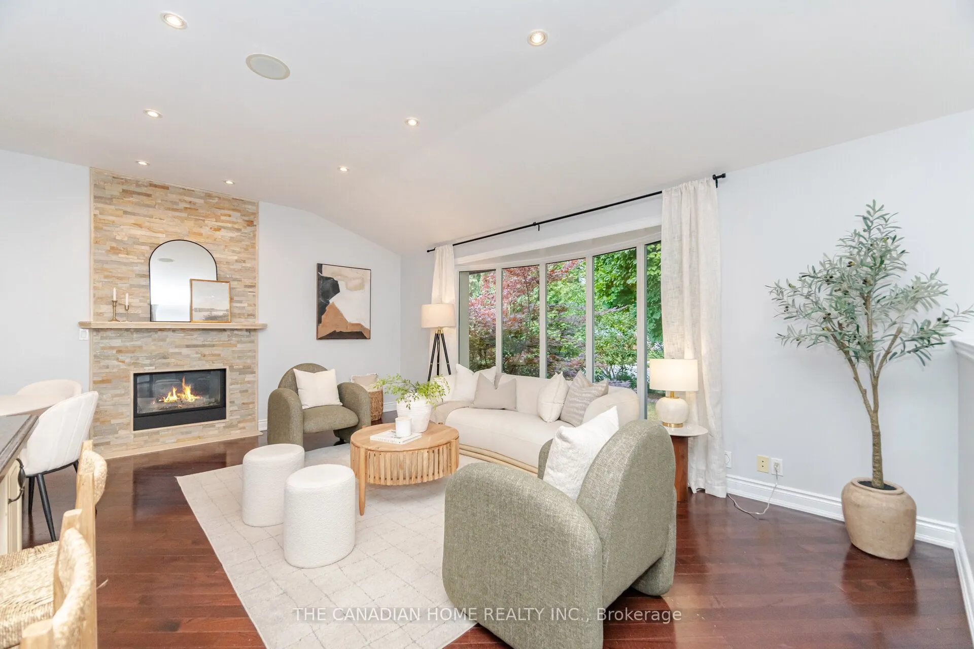 207 Penn Drive