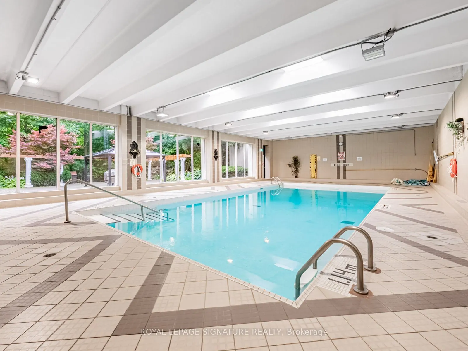 3695 Kaneff Crescent, #1009