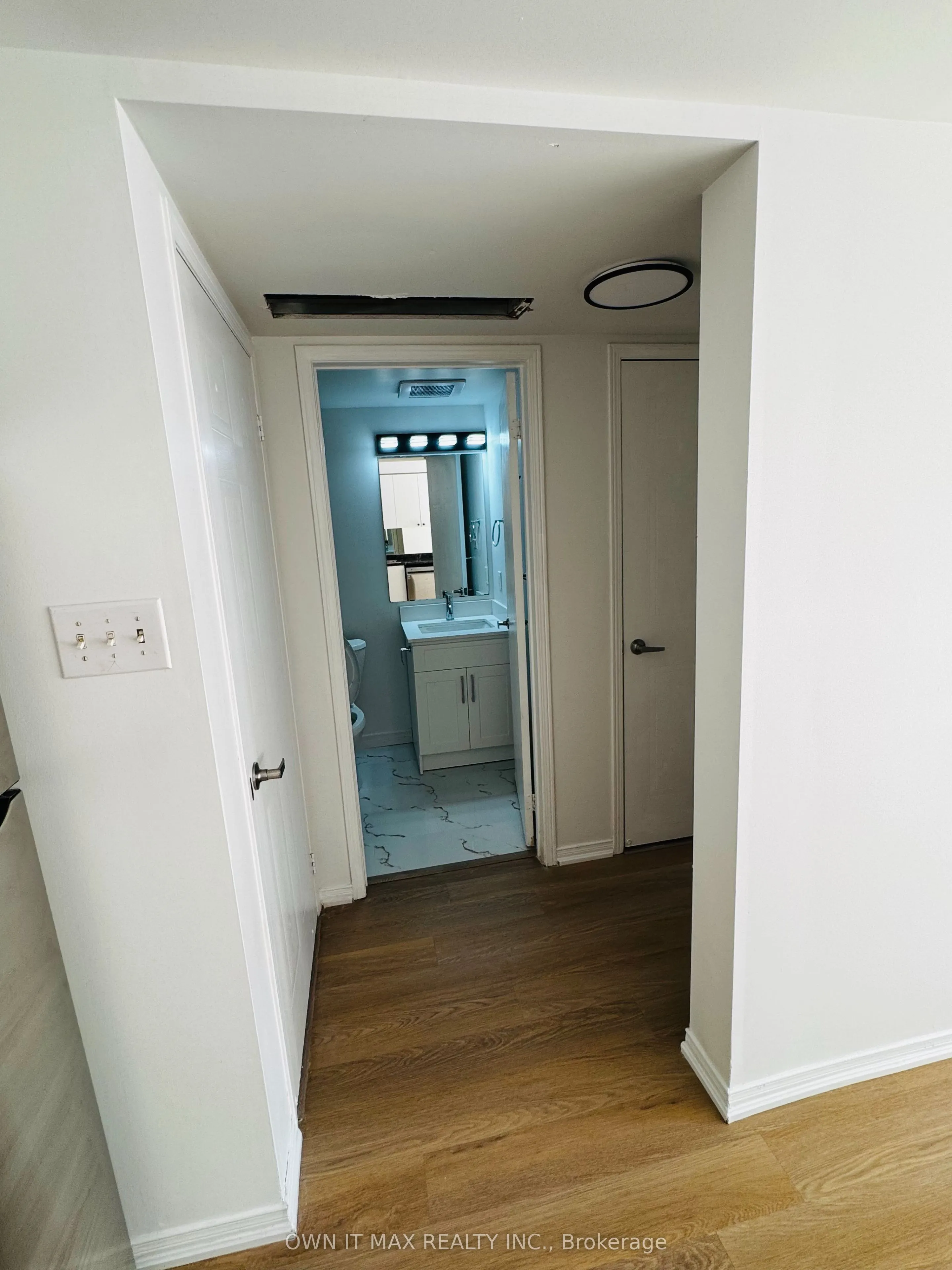 4975 SOUTHAMPTON Drive, #347