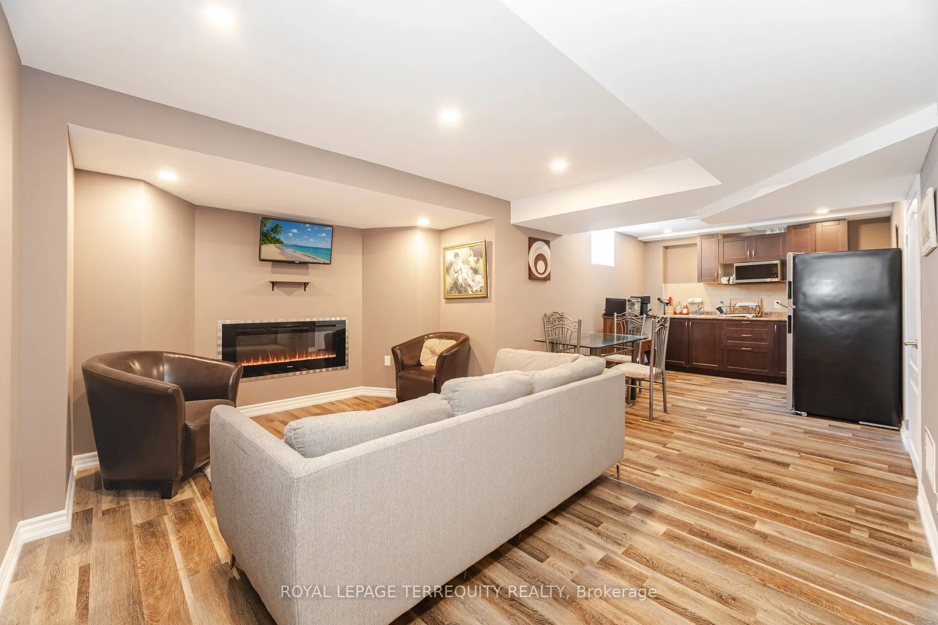 4814 Dunoon Drive