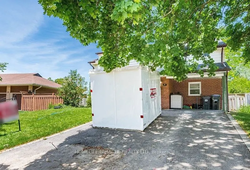 9 Crestview Avenue