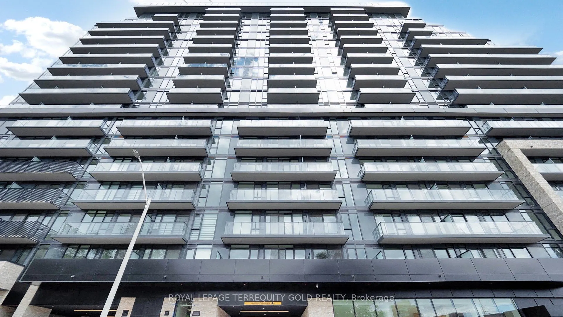3009 Novar Road, #1403