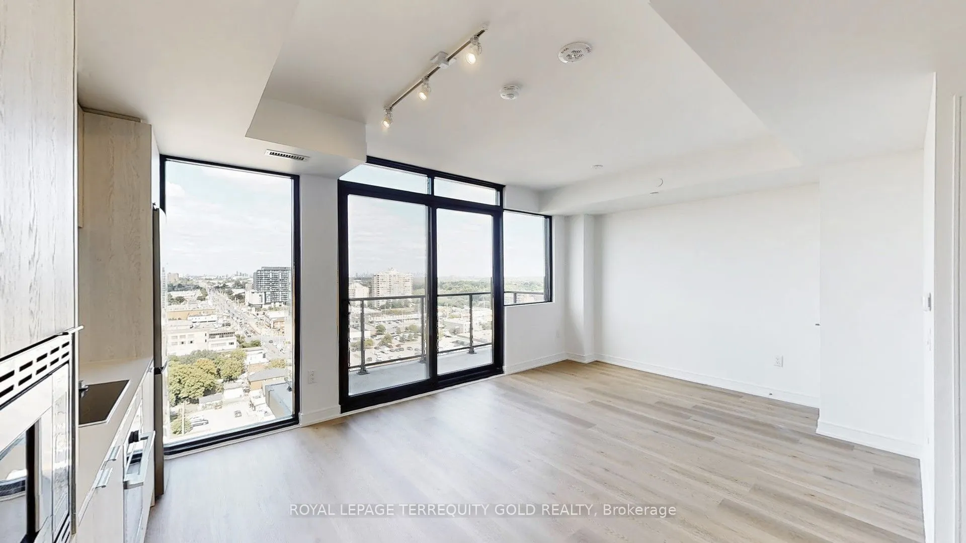 3009 Novar Road, #1403