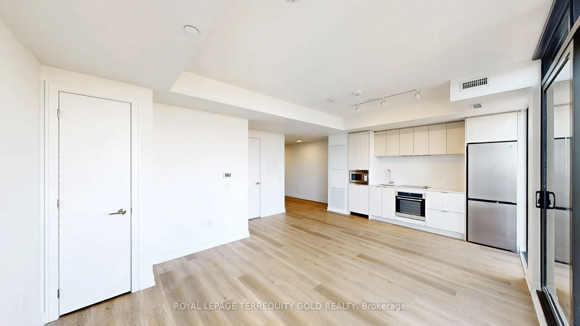 3009 Novar Road, #1403