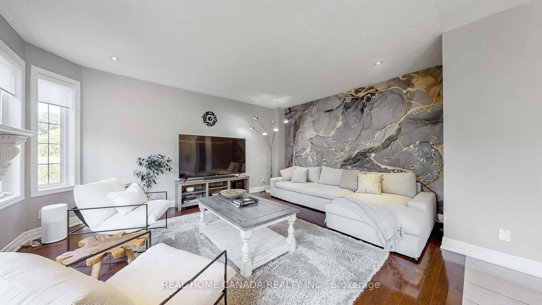 617 Wettlaufer Terrace
