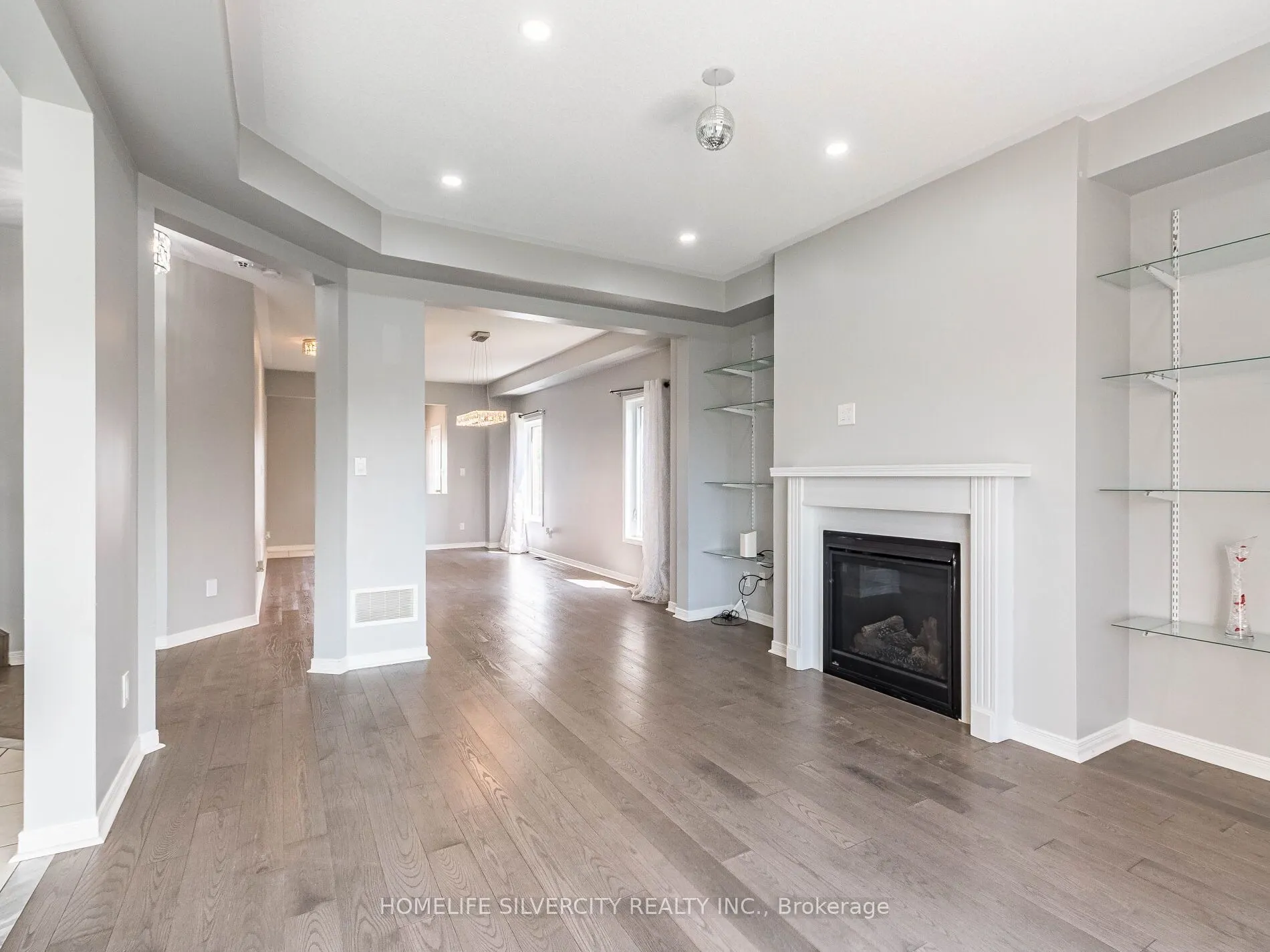 42 Cookview Drive