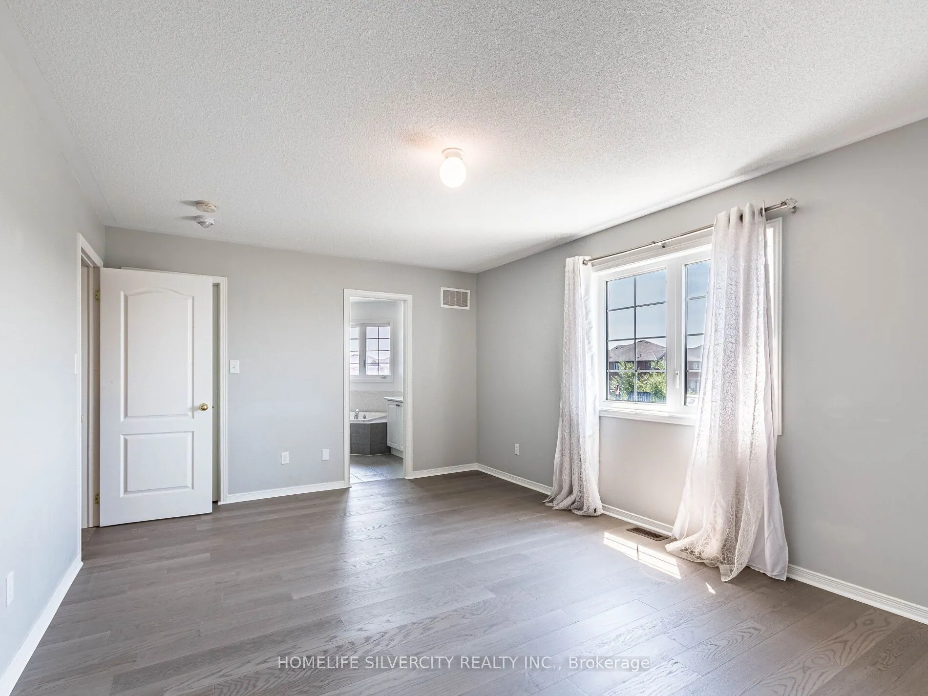 42 Cookview Drive