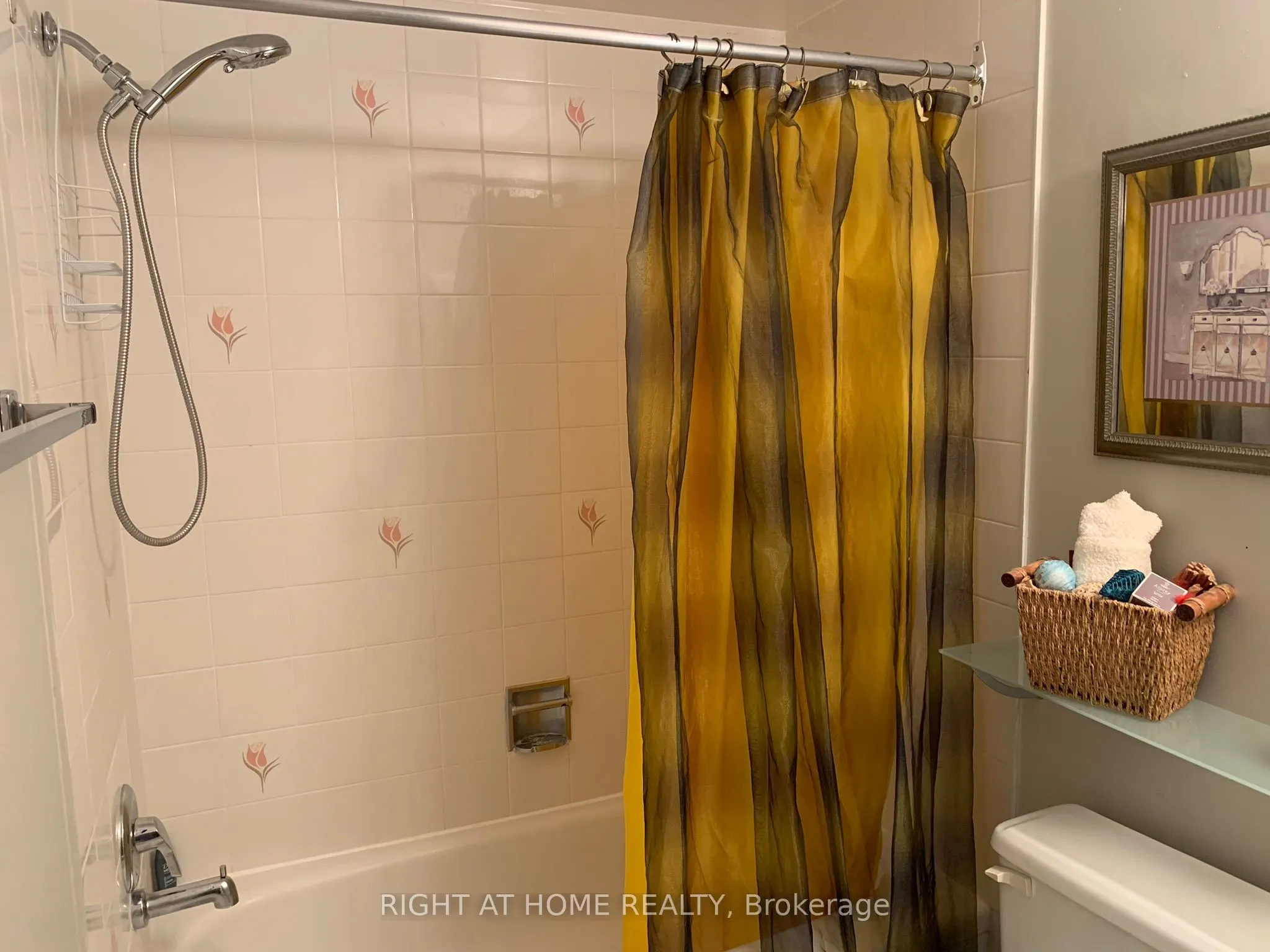 32 Heathcliffe Square, #45