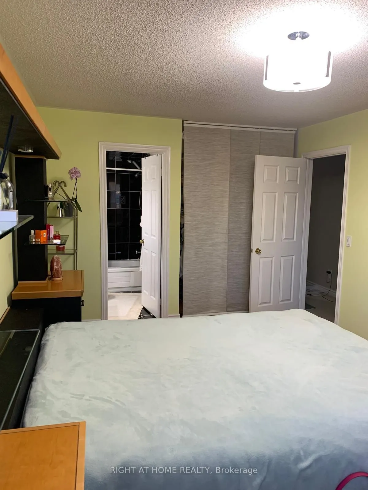 32 Heathcliffe Square, #45