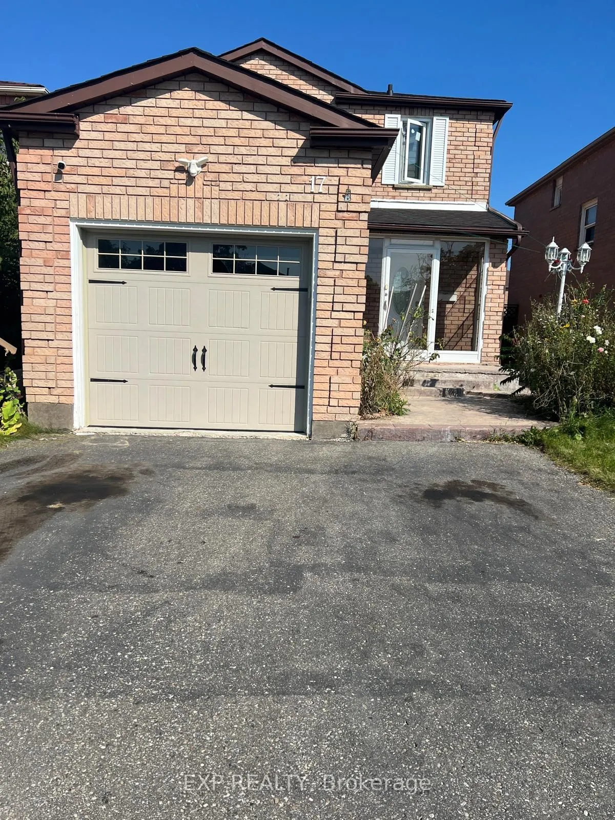 17 Calmist Crescent