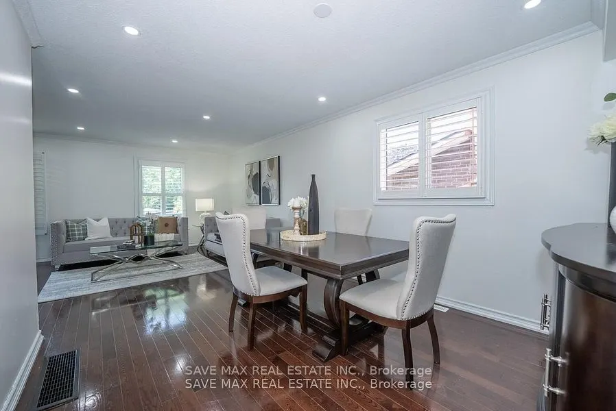 229 Rutherford Road N