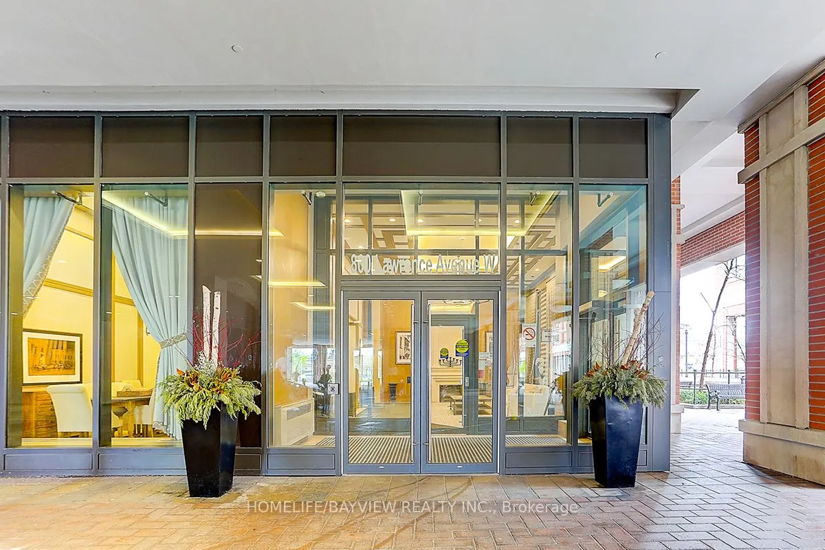800 Lawrence Avenue W, #1723