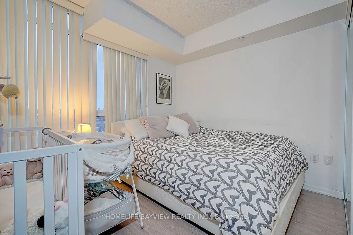 800 Lawrence Avenue W #1723