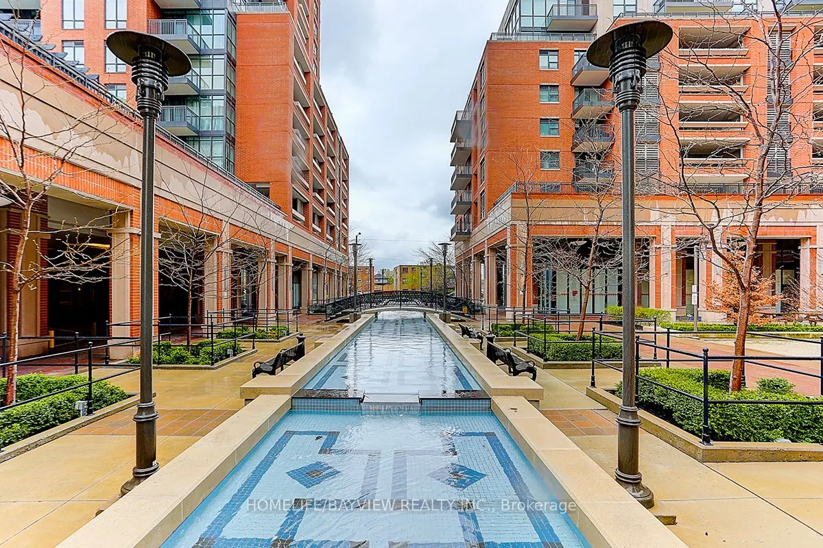 800 Lawrence Avenue W, #1723