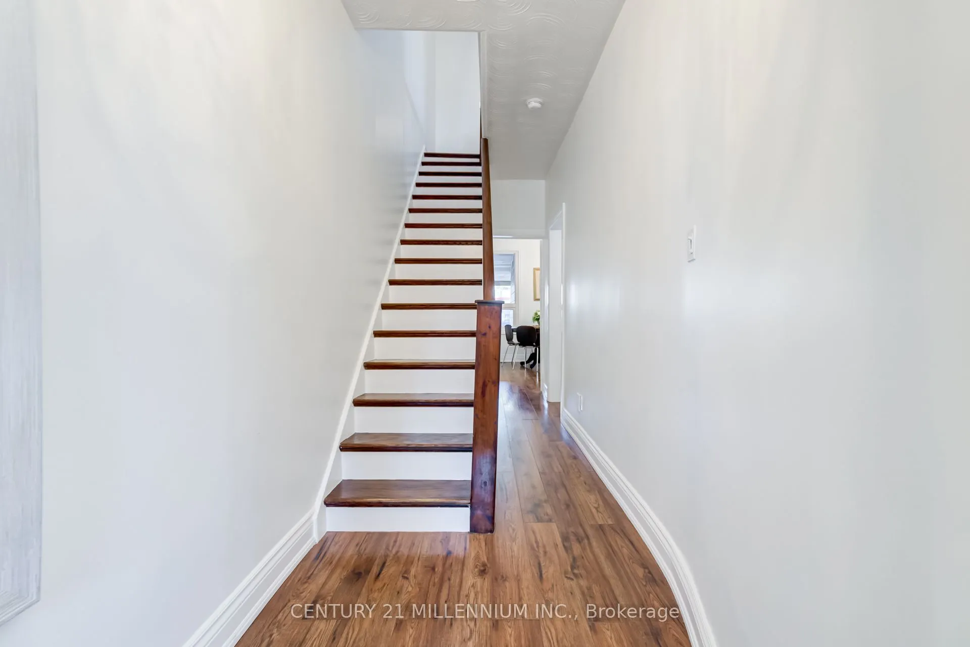 9 Spring Grove Avenue