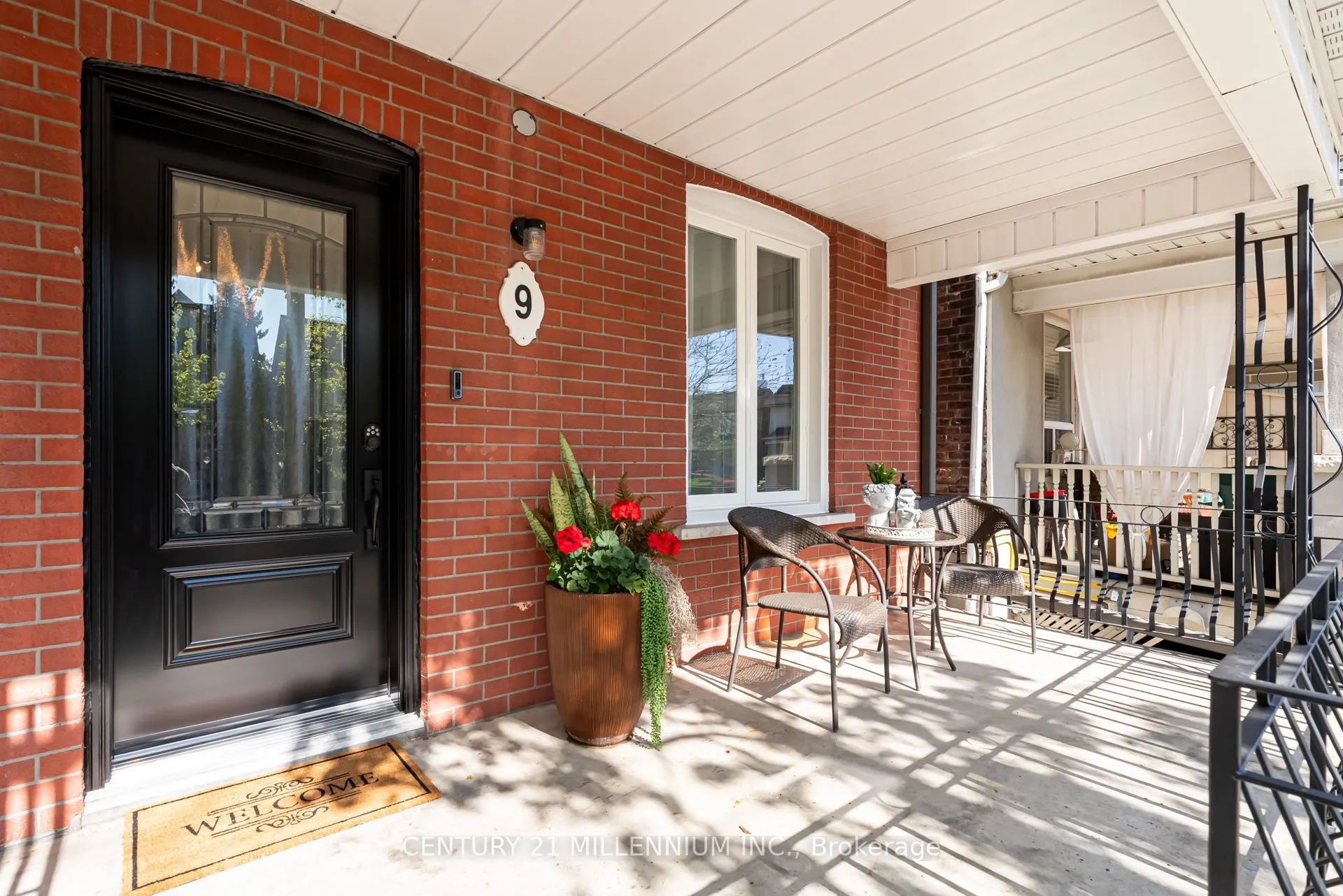 9 Spring Grove Avenue