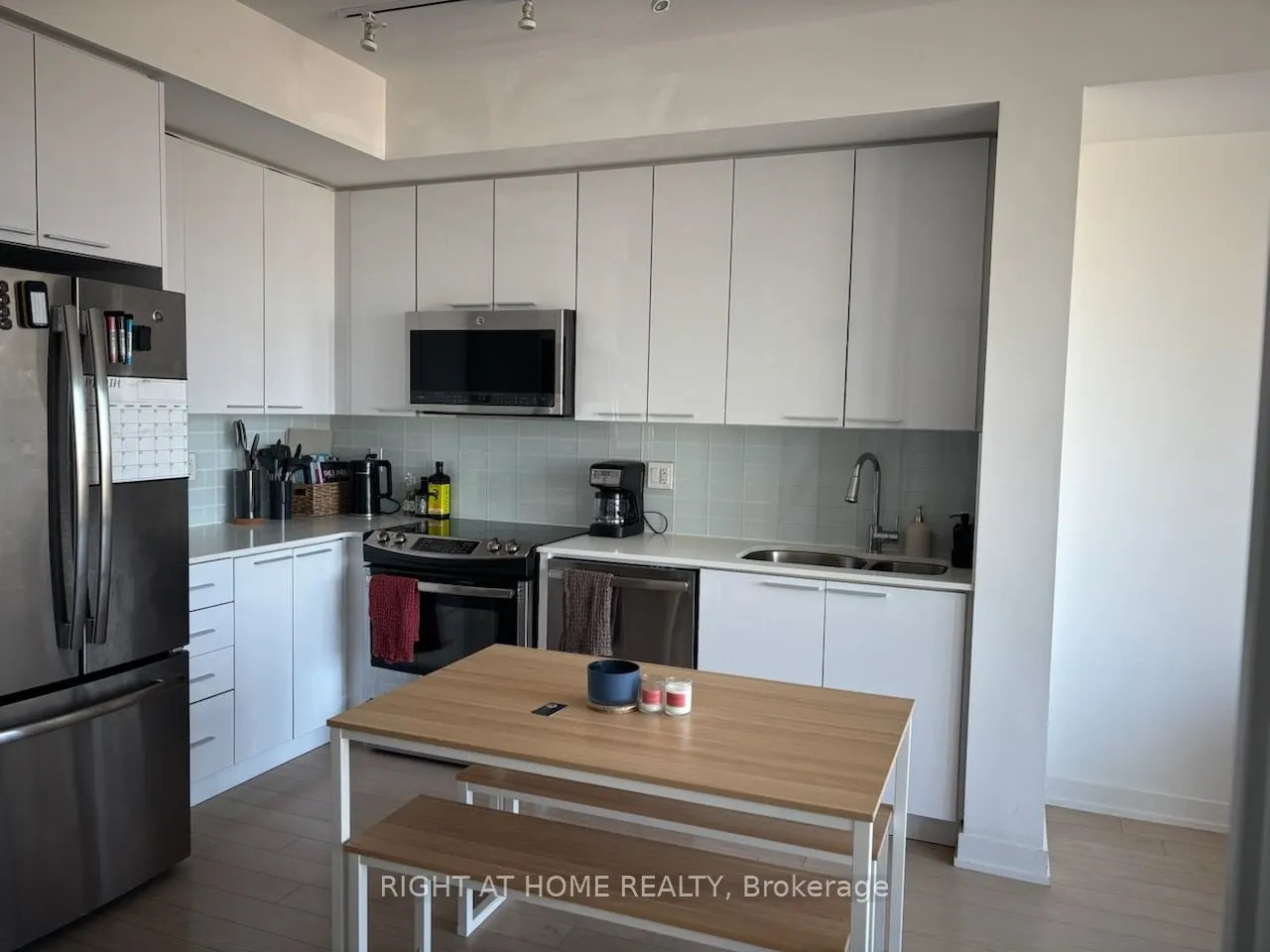 10 Park Lawn Road, #3008