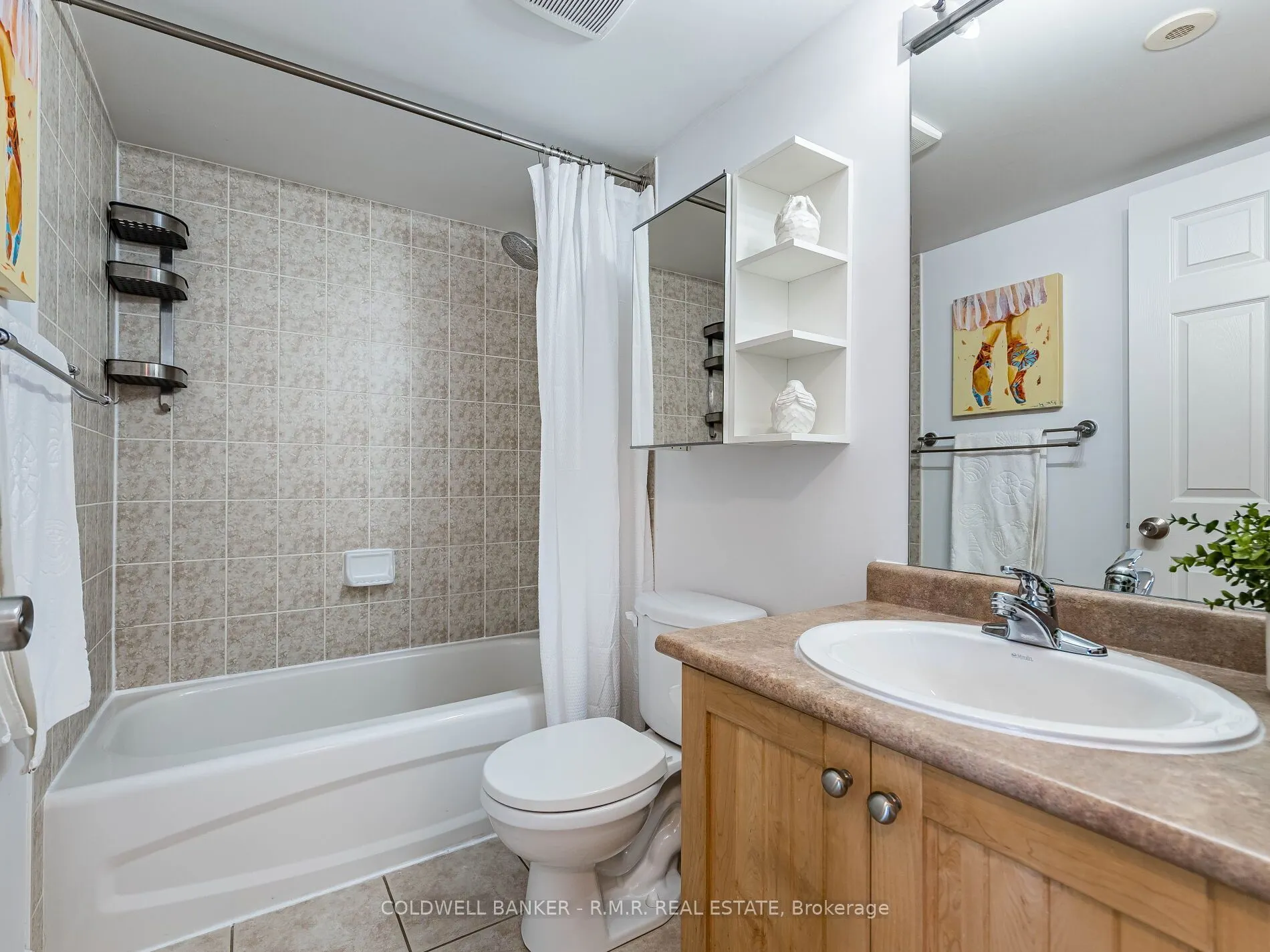 125 George Appleton Way, #2020