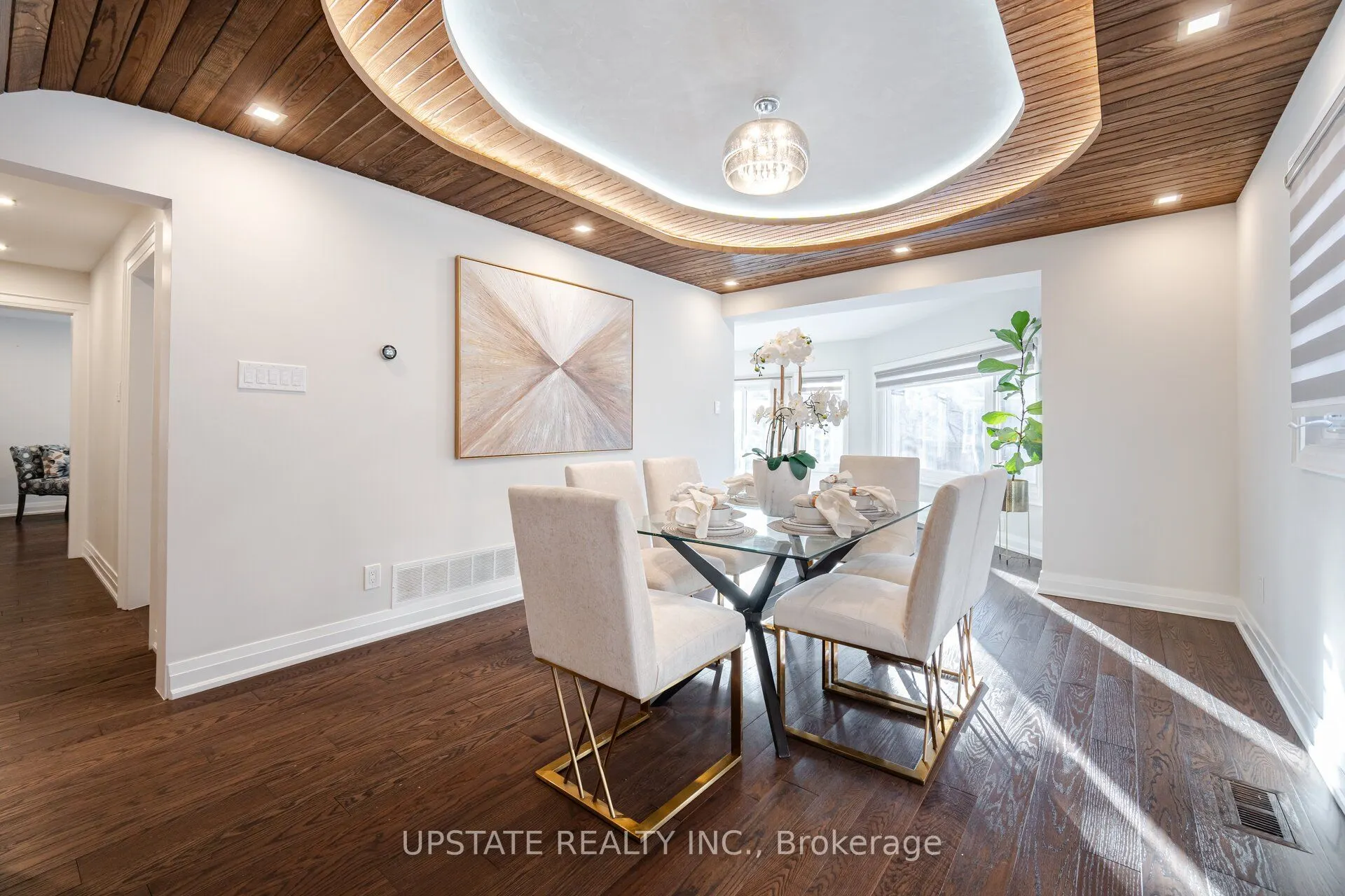 99 Kenpark Avenue