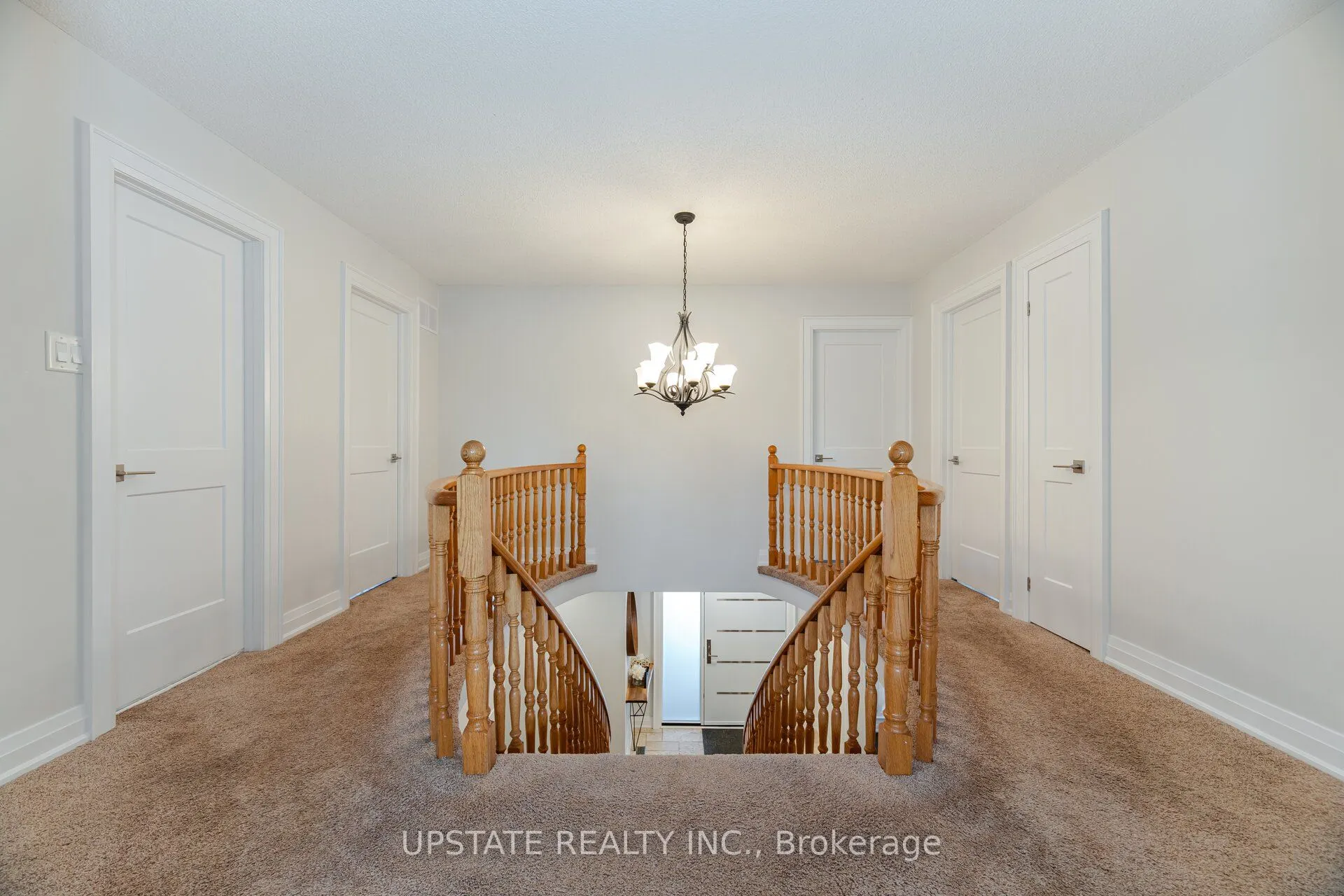 99 Kenpark Avenue