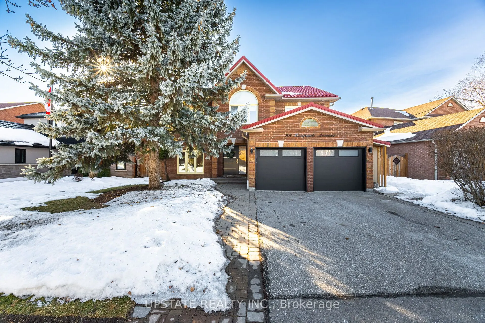 99 Kenpark Avenue
