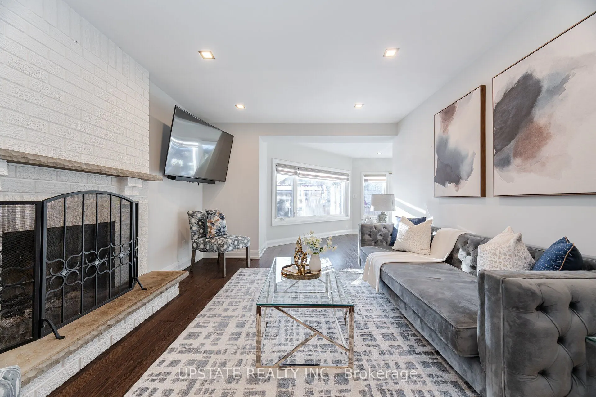 99 Kenpark Avenue
