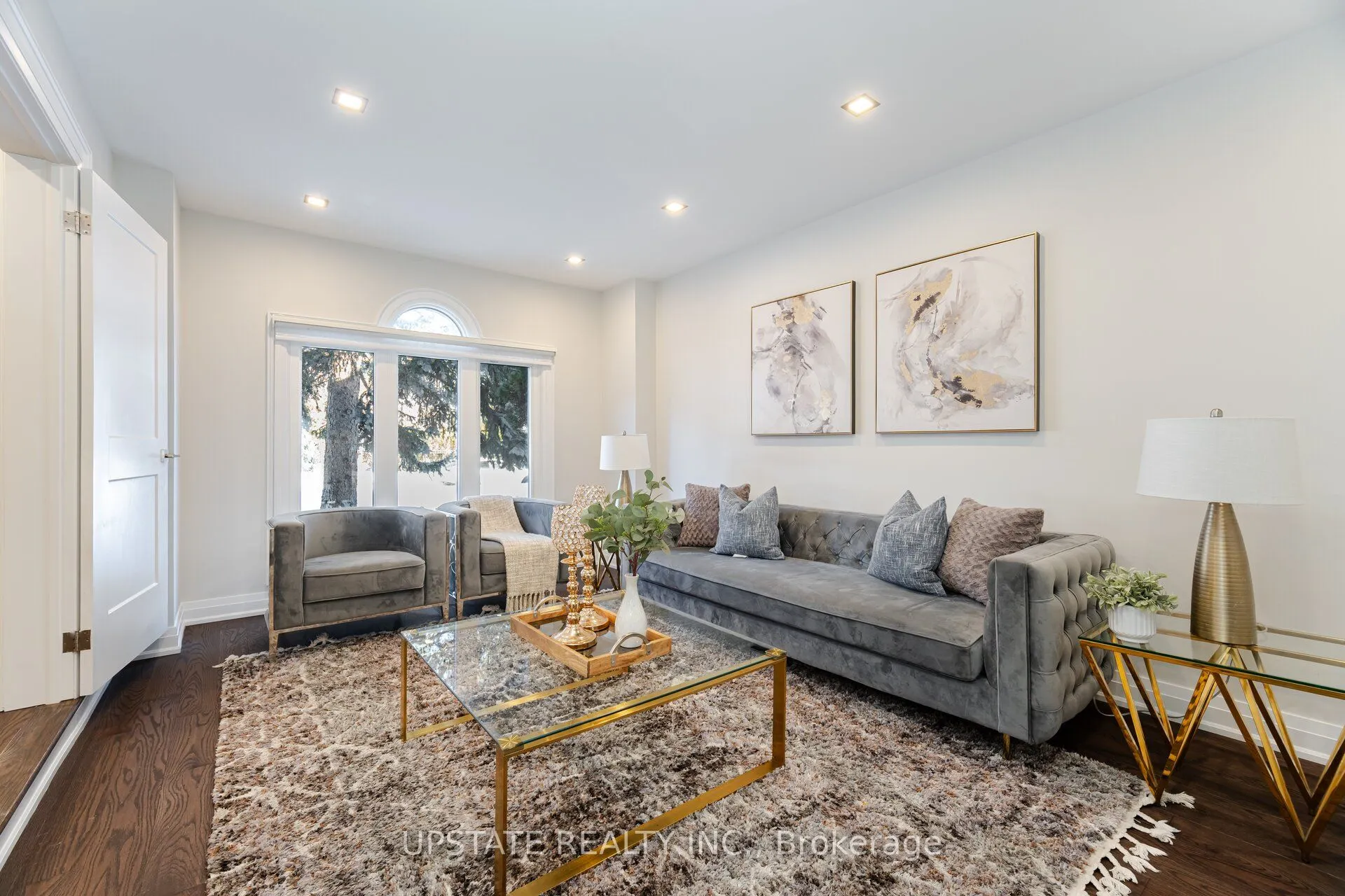 99 Kenpark Avenue