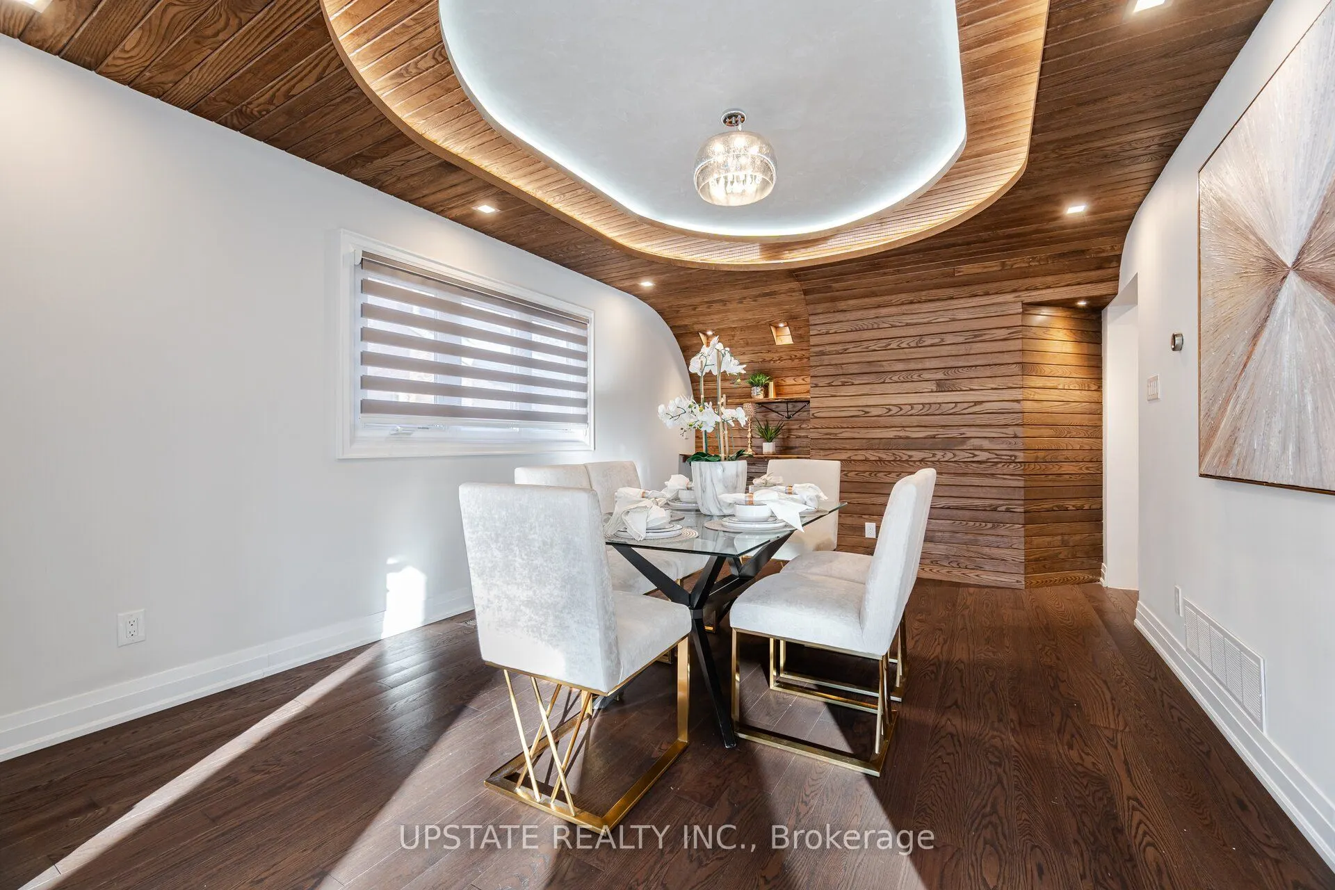 99 Kenpark Avenue