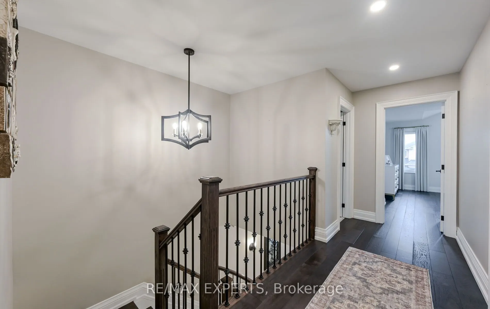 33 Emily Carr Crescent, #Main