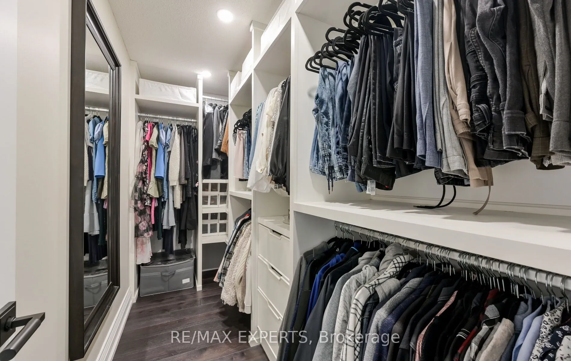 33 Emily Carr Crescent, #Main