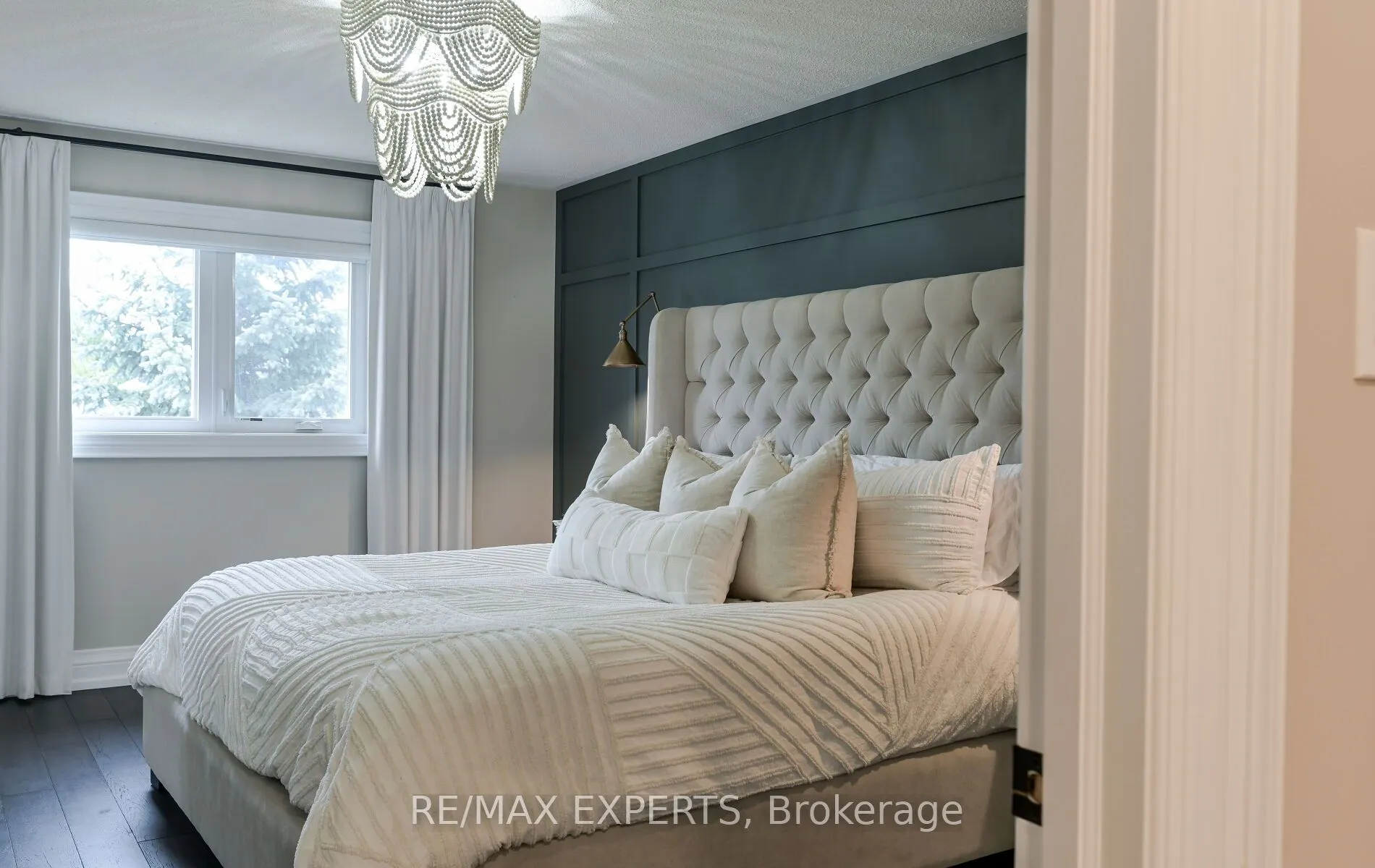 33 Emily Carr Crescent, #Main