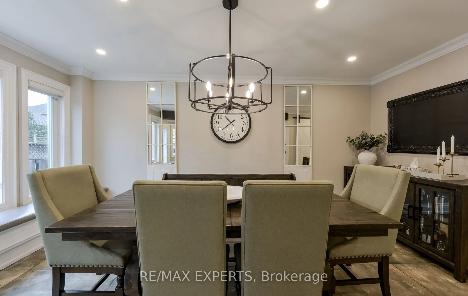 33 Emily Carr Crescent, #Main