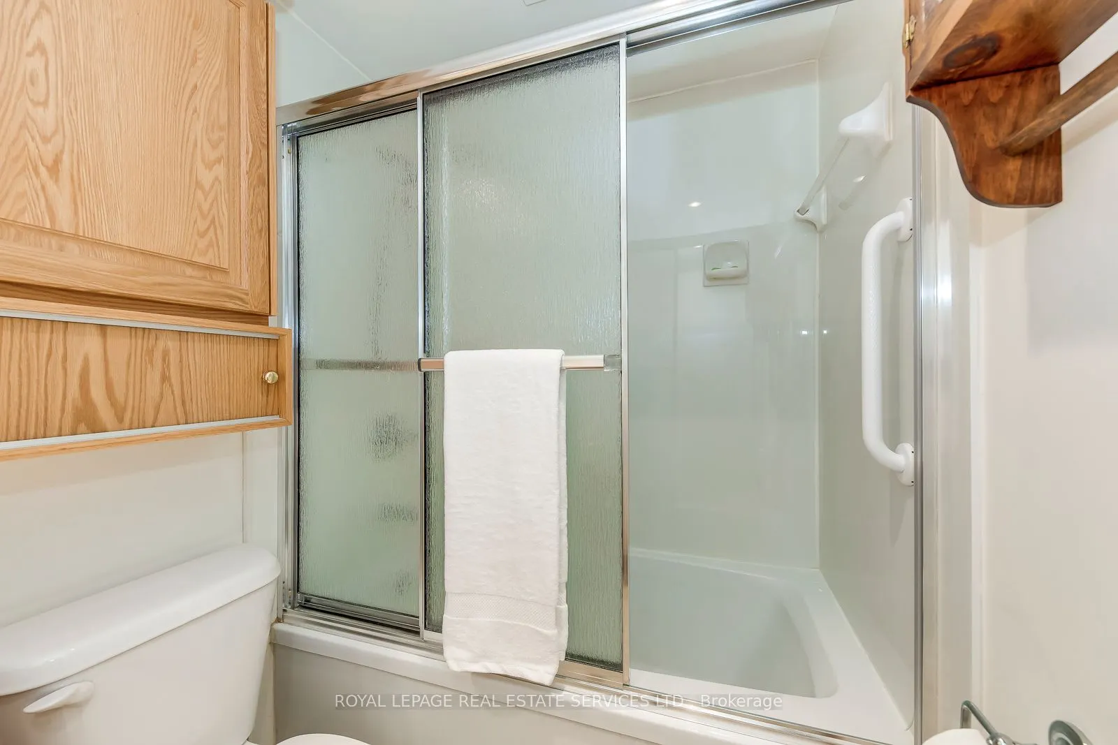240 Scarlett Road, #405