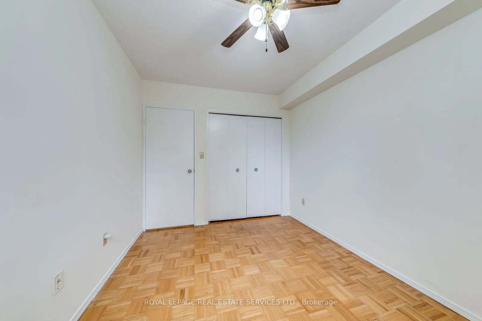 240 Scarlett Road, #405