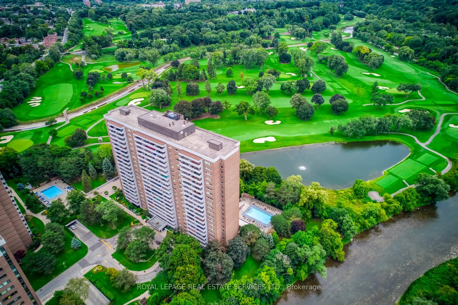 240 Scarlett Road, #405
