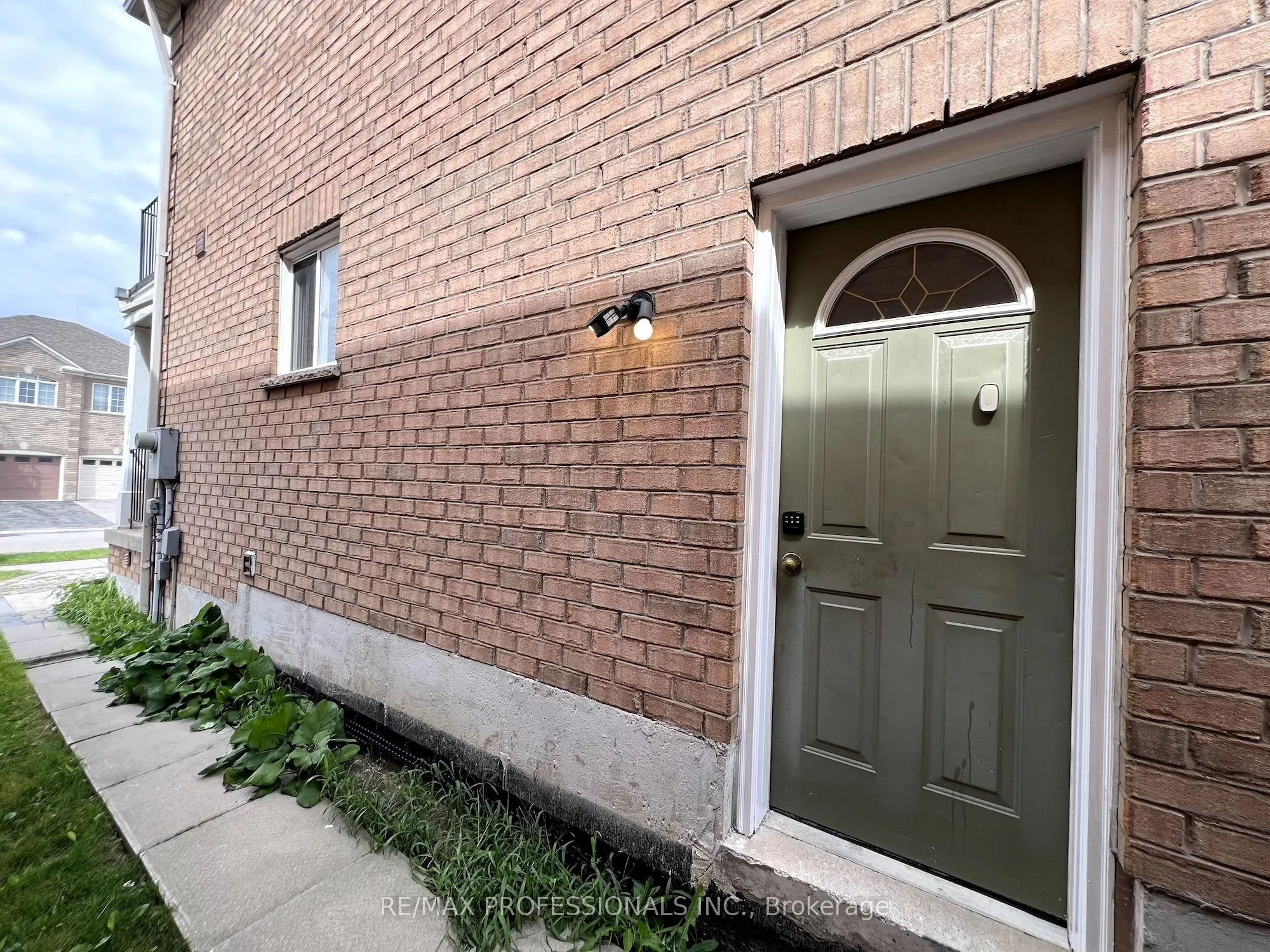3866 Freeman Terrace, #Basement