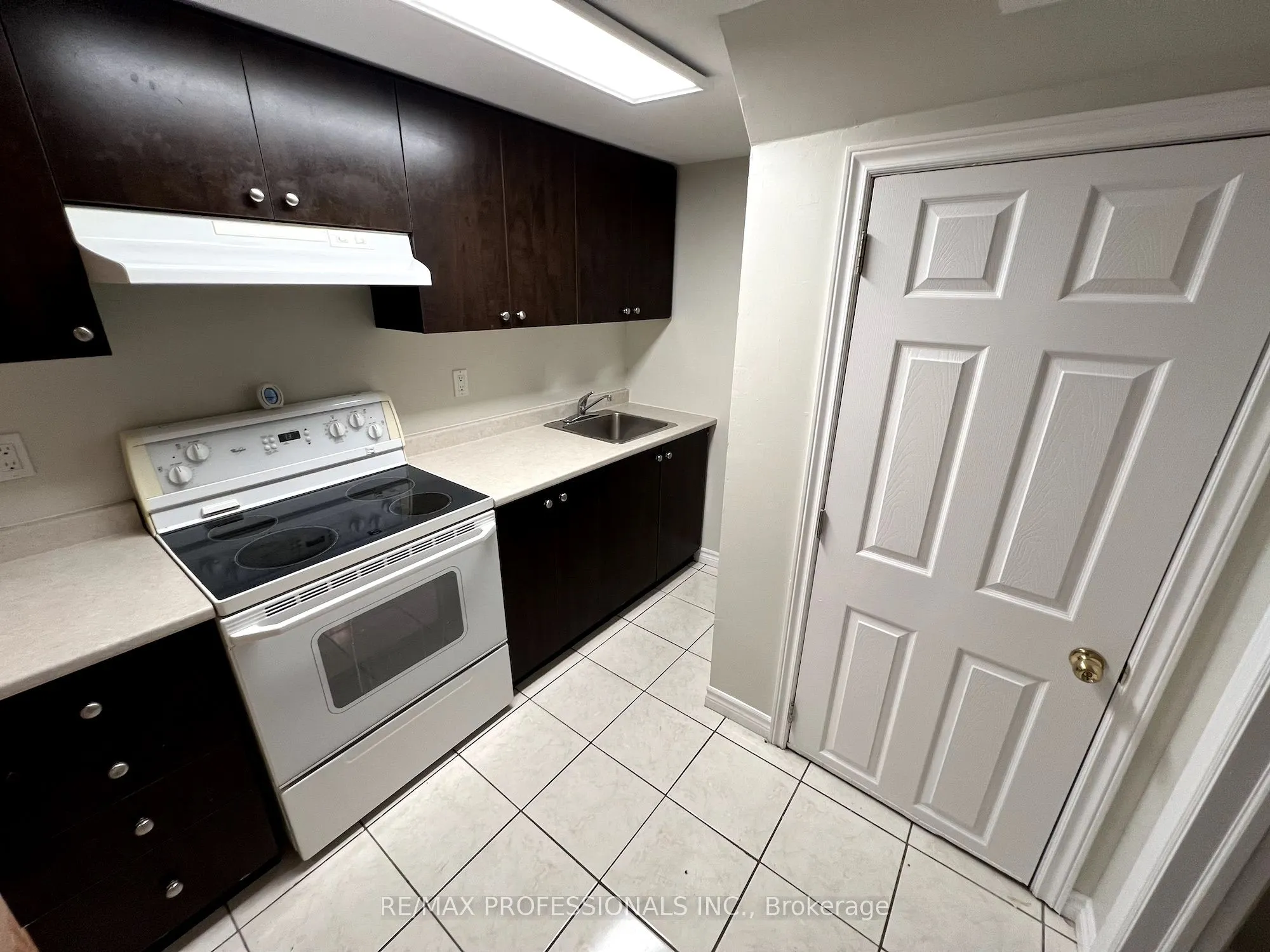 3866 Freeman Terrace, #Basement