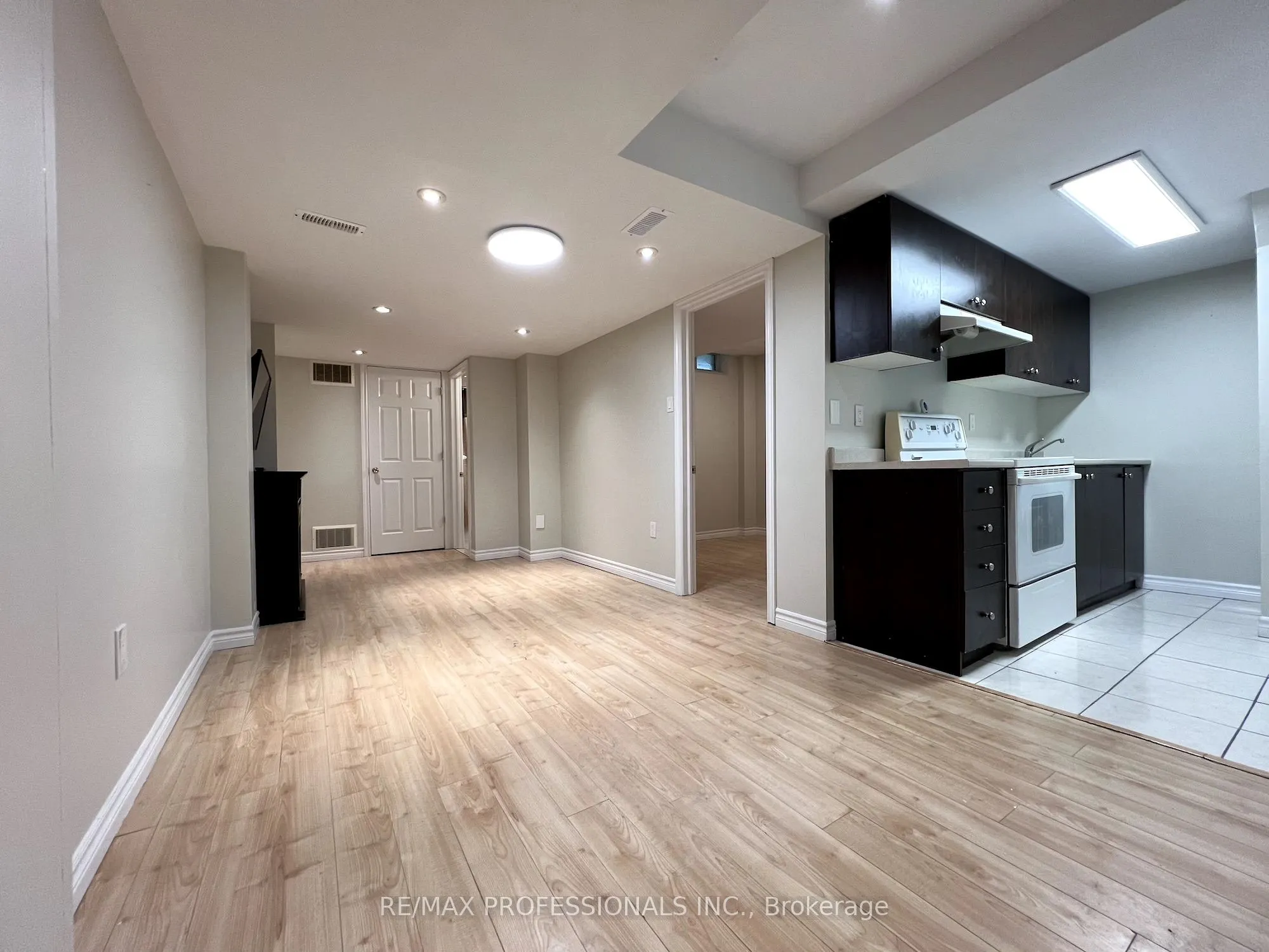 3866 Freeman Terrace, #Basement