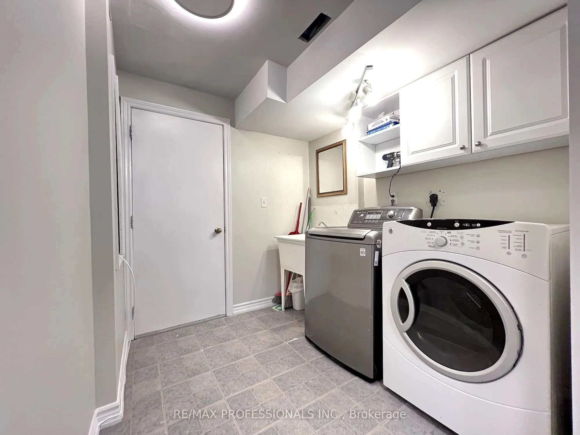 3866 Freeman Terrace, #Basement